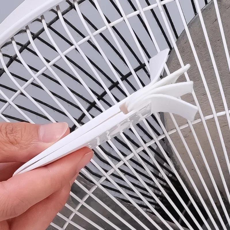 Multi-functional Fan Cleaning Brush Keyboard Gap Tool Plastic Dust Removal Brushes Window Blind Duster Vent Cleaning Tools