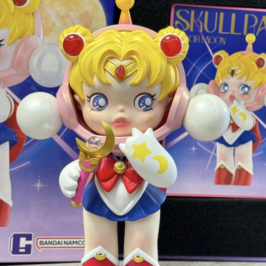 (Iris HJ8015)Sailor Moon Skullpanda POPMART
