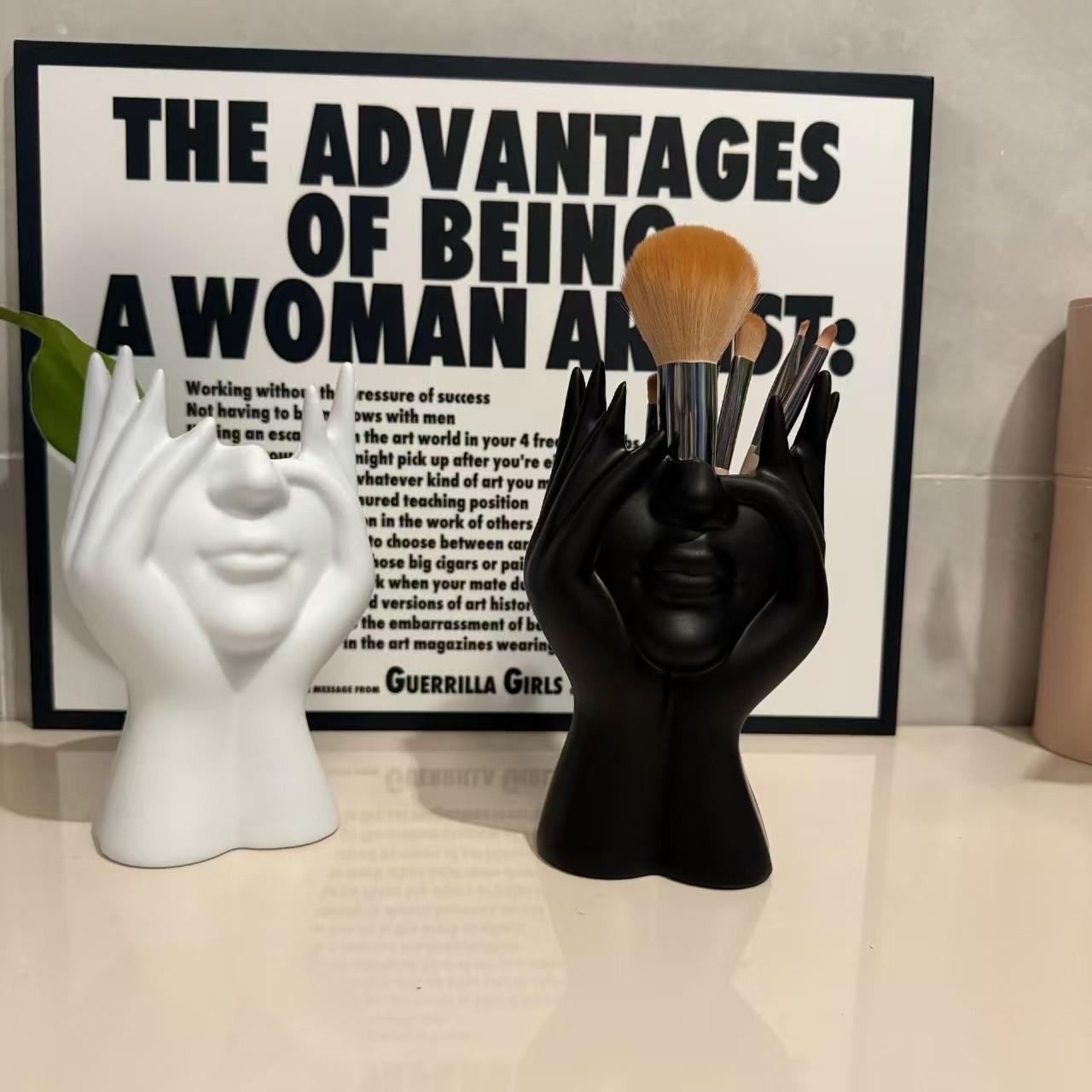 Artistic Hand and Face Sculpture Brush Holder, Minimalist Abstract Decor for Vanity and Desk, Elegant Desktop Accessory