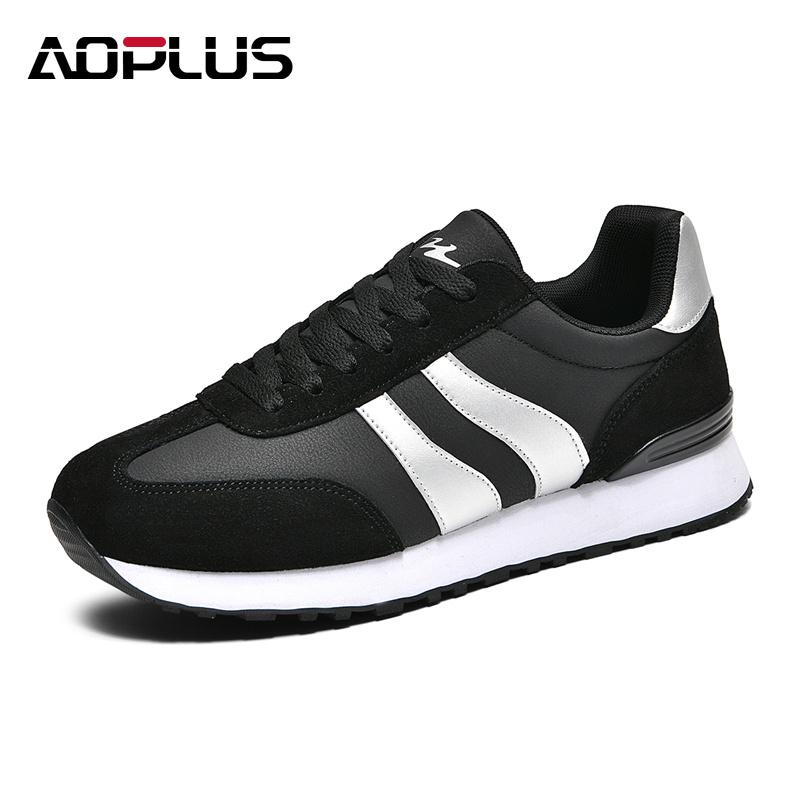 AOPLUS Men's Classic Black & White Sneakers – Stylish Sporty Shoes for Everyday Comfort AOPLUS Men's Classic Black & White Sneakers – Stylish Sporty Shoes for Everyday Comfort