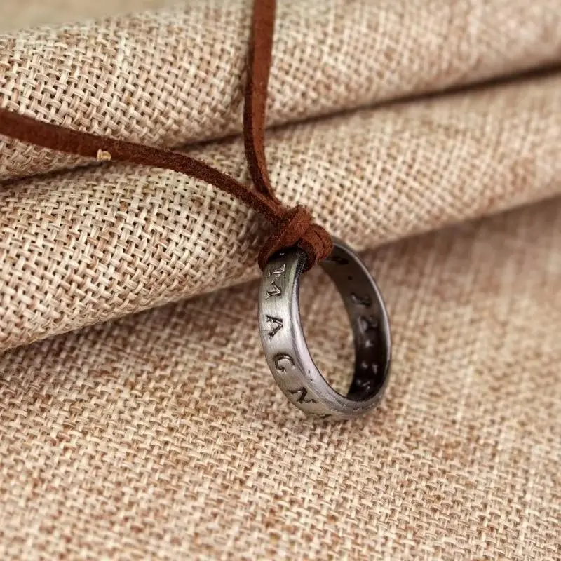 Movie Game Uncharted 4 Necklace Nathan Drake Cosplay Ring Leather Code Ancient Vintage Pendant Jewelry Prop