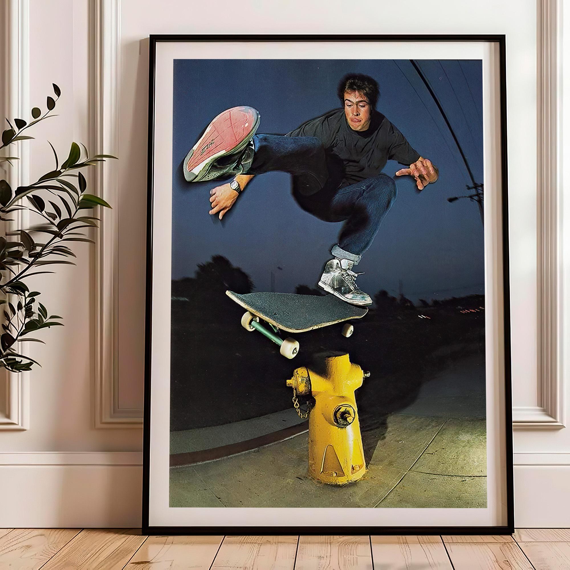 1pc Frameless Skateboarding Youth Canvas Art Print - Modern Vertical Wall Decor, High-Quality Vibrant Action-Packed Skateboarder Mid-Air Trick Poster for Living Room, Bedroom, Home Office - Indoor/Outdoor Durable Canvas Painting