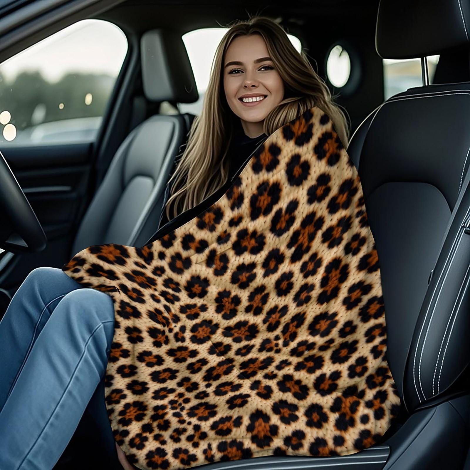 Retro Light Luxury Leopard Print Flannel Blanket, Soft and Fluffy, Warm and Breathable, Suitable for Fashionable Young Women for Home, Office and Travel Use, An Ideal Gift for Relatives and Friends