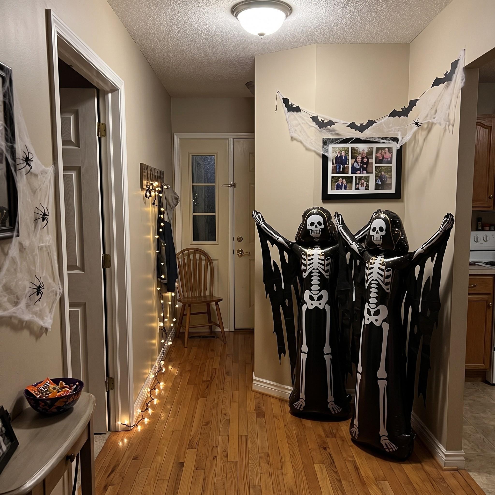 Grim Reaper Inflatable Prop for Party Photo Booth, Easy to Inflate, Perfect for Event Planners, Trick or Treat Vibe, Retro Style Decor