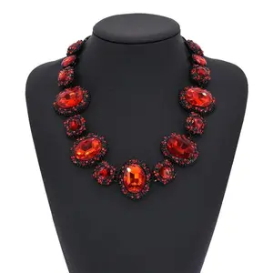 Fashion Red Green Big Glass Crystal Gem Large Collar Choker Necklace Women Indian Ethnic Statement Vintage Necklace Lady Jewelry