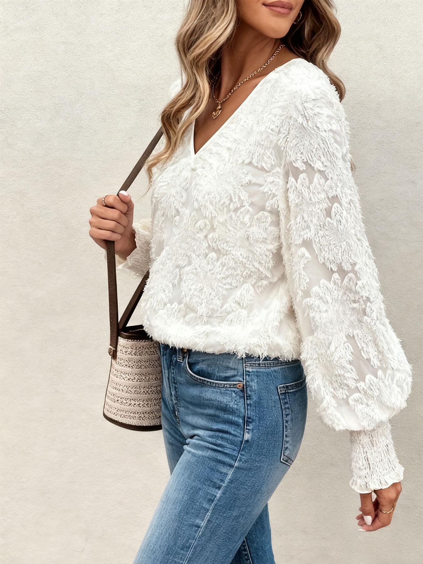 A versatile women's casual fashion 3D faux fur lace print lantern sleeve shirt, exuding gentle charm, suitable for both layering and standalone wear, perfect for dates, parties, and ideal for spring and summer