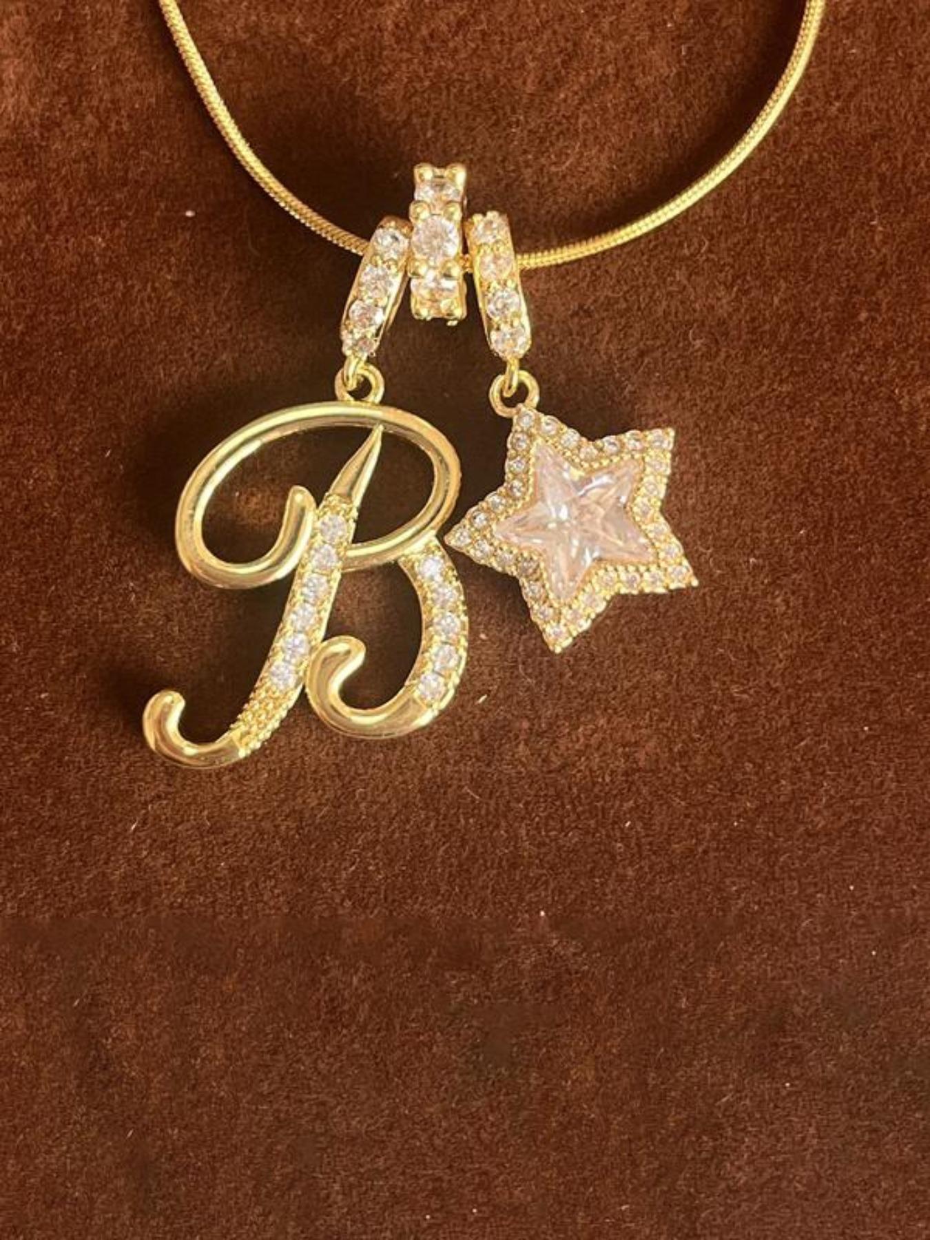 Elegant Sweet 26 Letter Zirconia Star Pendant Necklace, Necklace Initial, High End Necklace, Perfect Gift for Mom Or Girlfriend for Valentine's Day, Mother's Day & Birthdays, Personalized Jewelry Gift