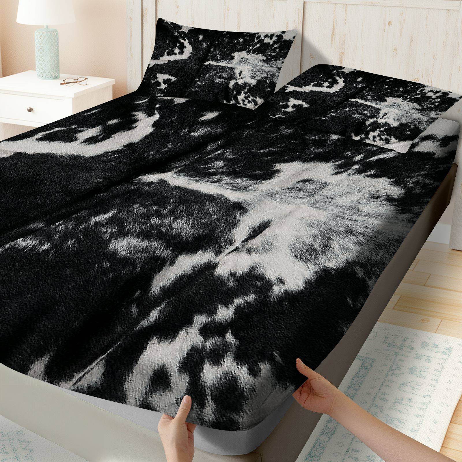 3Pcs Cow Print Black White Fitted Sheet Three Piece Set (1*Fitted Sheet+2*Pillowcases, Coreless), Western theme, Animal Print Bedding Set, Mattress Protector Soft, Breathable