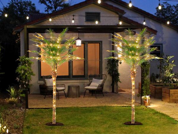 7/8/9FT Realistic Artificial Palm Tree Courtyard Front Corridor Decoration Christmas decorations（just tree) colorful light