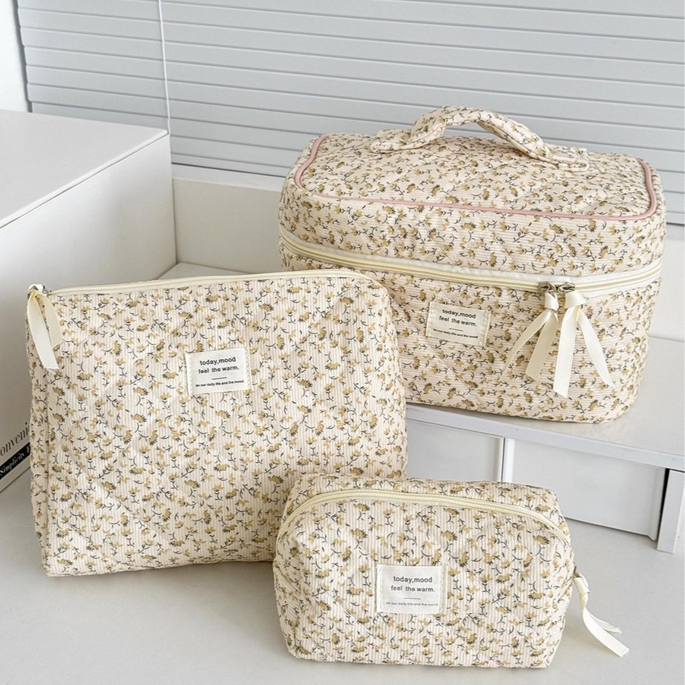 3-Piece Quilted Travel Makeup Bag Set, Large Capacity, Washable, Floral Pattern, Portable, Ideal for Women/girls, Perfect Gift