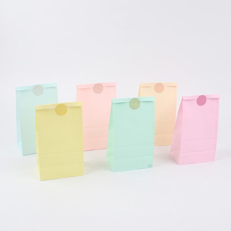 30pcs Candy Gift Bags, Paper Bags, Party Packaging, Ideal for Gifts and Parties, Durable and Reusable, Perfect for Any Occasion