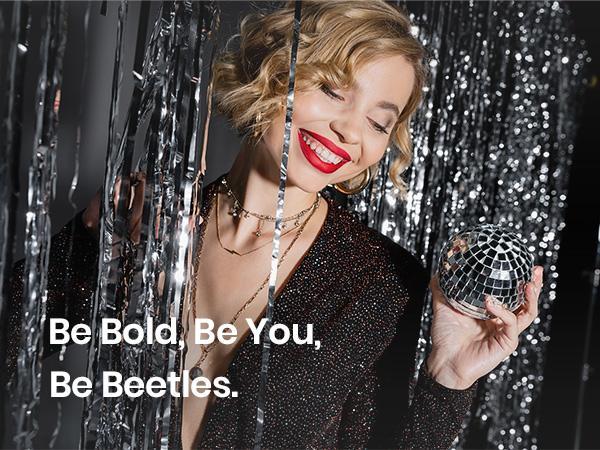 Beetles All-In-One Chrome Nail Powder Kit, Silver Holographic Chrome Nail Powder with 7.5ML Black Color Gel Nail Polish, Base & Top Coat, Peel-Off Latex Tape & Silicone Nail Brush, Chrome Nail Set for DIY Nail Art, Perfect Gift for Women