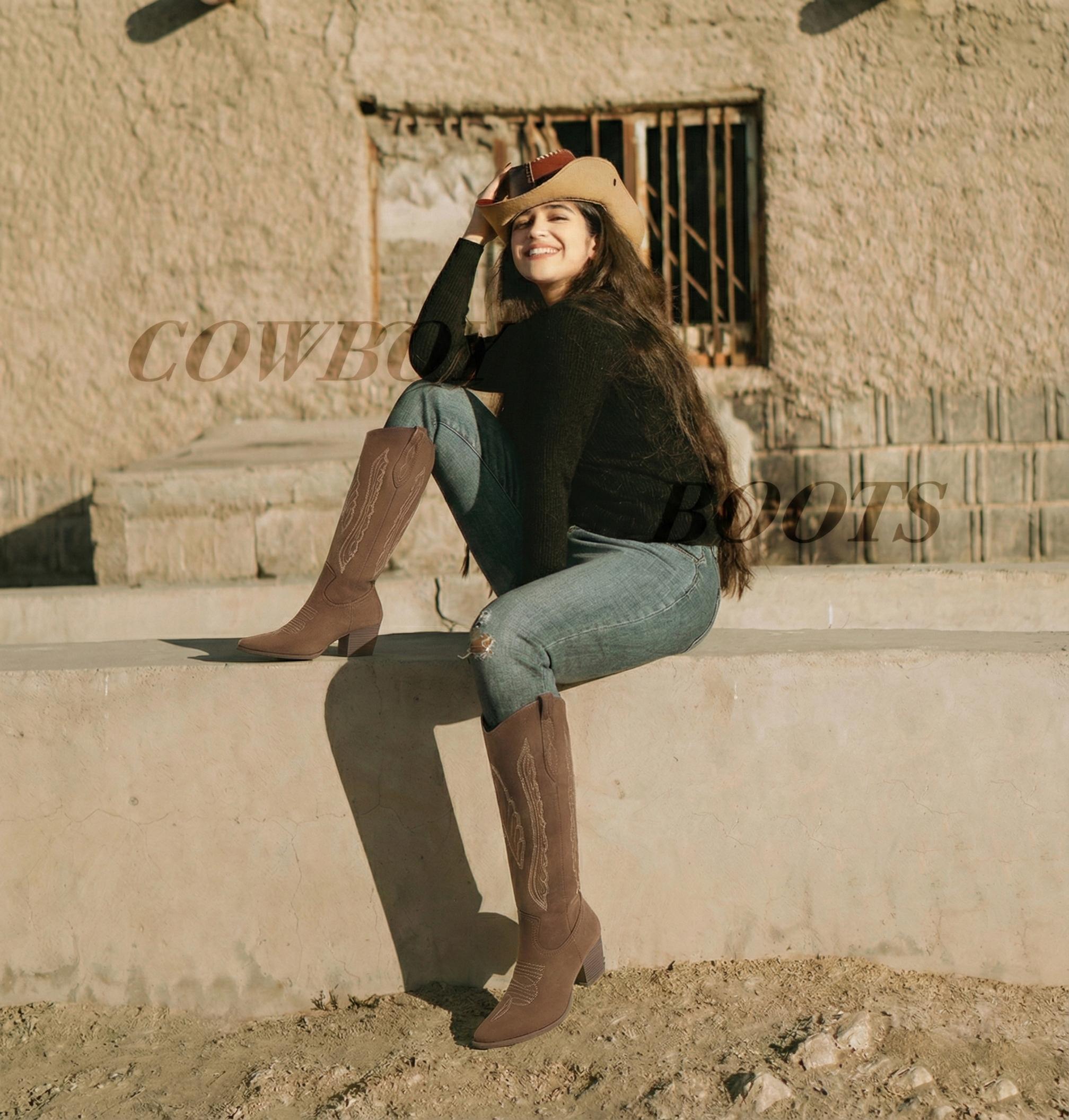 Maiqi Cowboy Boots for Women Knee High Western Boots Pointed Toe Side Zipper Chunky Heel Cowgirl Boots Retro Fashion Comfortable Walking Shoes