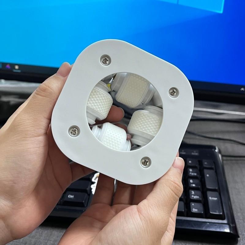 Manual Finger Massager, Four-Wheel Office Massage Tool, Multi-Functional Muscle Relief, Essential for Typing, No Battery Required