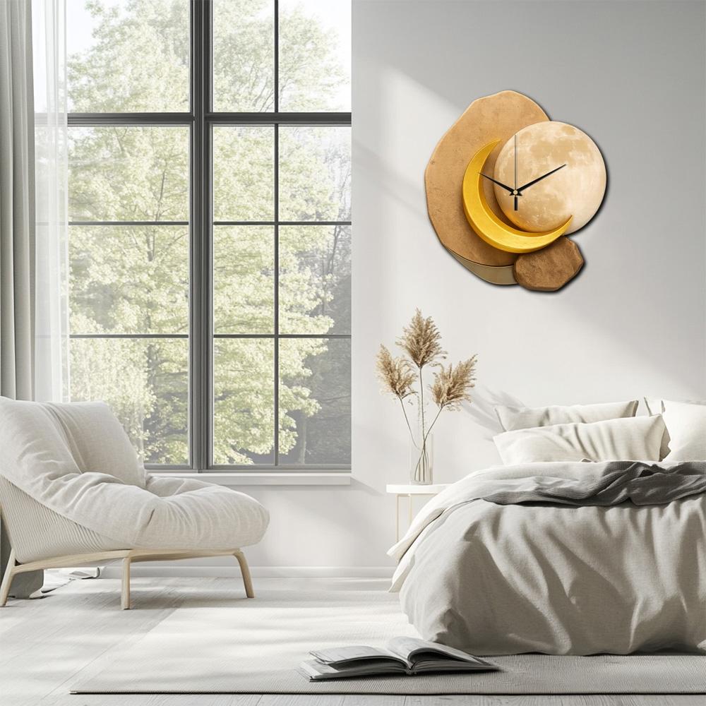 Creative Irregular Cut Clock, Silent Wall Clock, Softwood Surface Moon Phase Design, Battery Operated, Home Decor Gift Choice