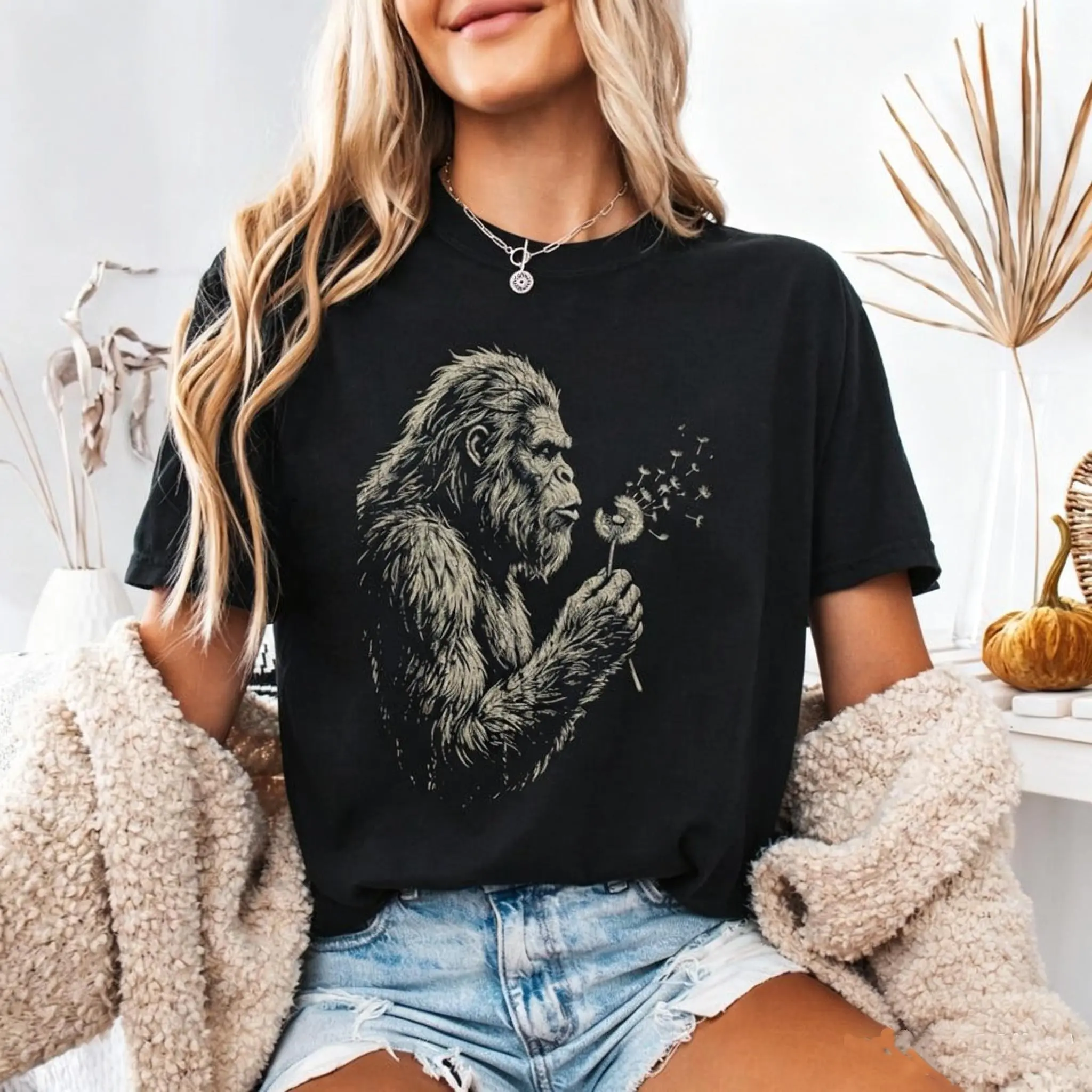 Bigfoot Dandelion T-Shirt, Vintage Sasquatch Nature Tee, Woodland Cryptid Graphic T-Shirt, Outdoor Adventure Shirt, Bigfoot Lover Gift