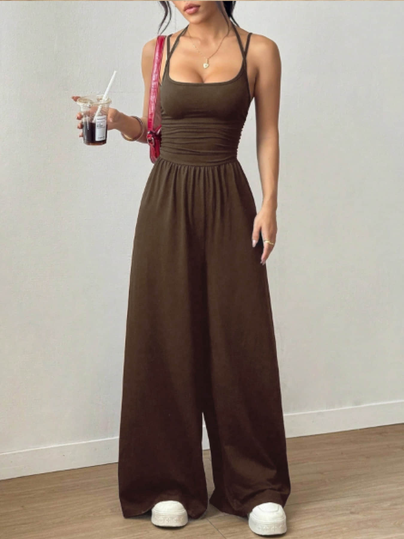 Summer New Fashion Women's Wear Design Double Fine Shoulder Strap One-Piece Wide Leg, Pleated Waist Design, Suitable for Commuting, Daily Wear, Vacation, Home, and Outdoor Adventures