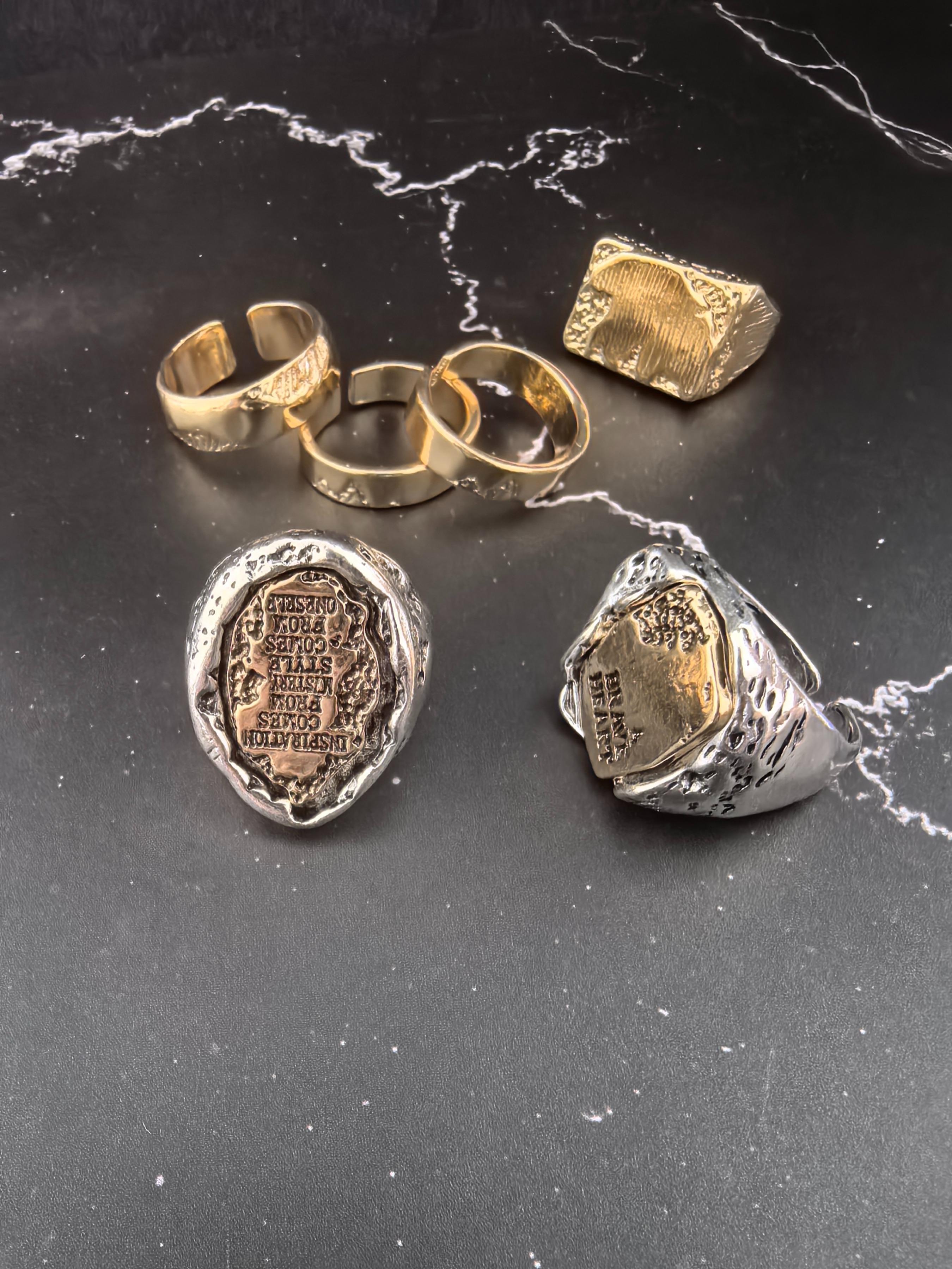 6 Pcs Bold Lava Texture Letter Rings, Streetwear Hip Hop Colorblock Metal Rings, Vintage Distressed Open Cuff Rings, Hip Hop Jewelry