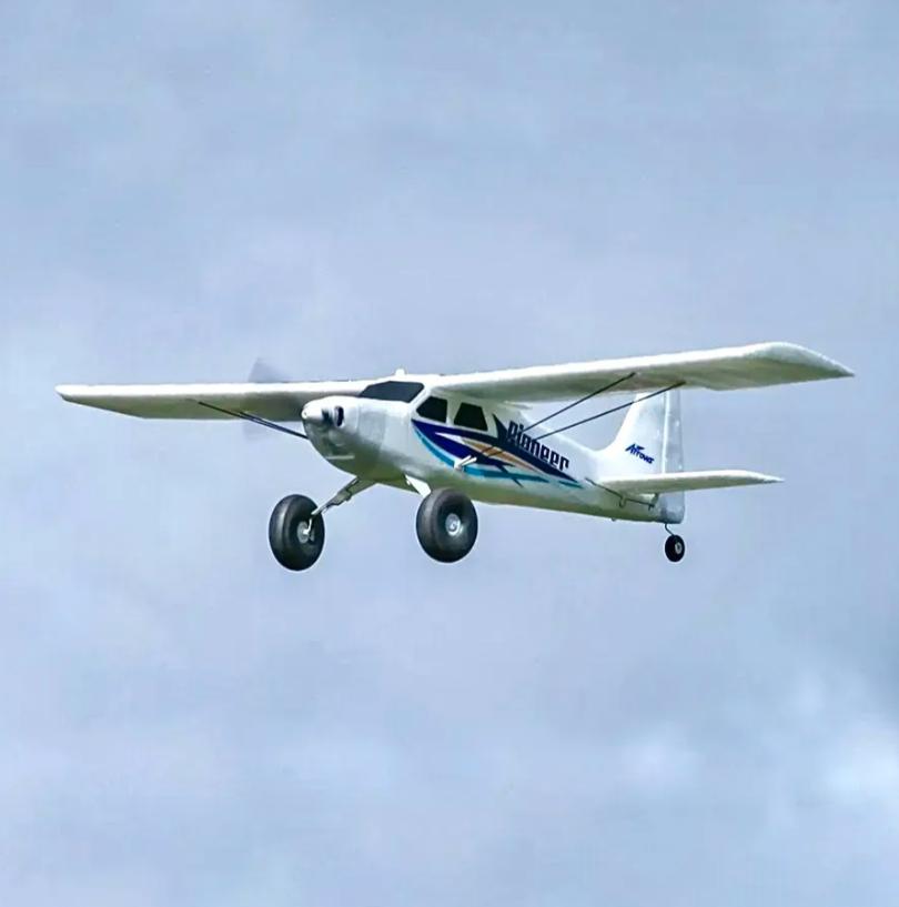 Arrows Pioneer 620mm RTF (Aircraft suitable for beginners，RTF = plane, remote, battery, battery charger）