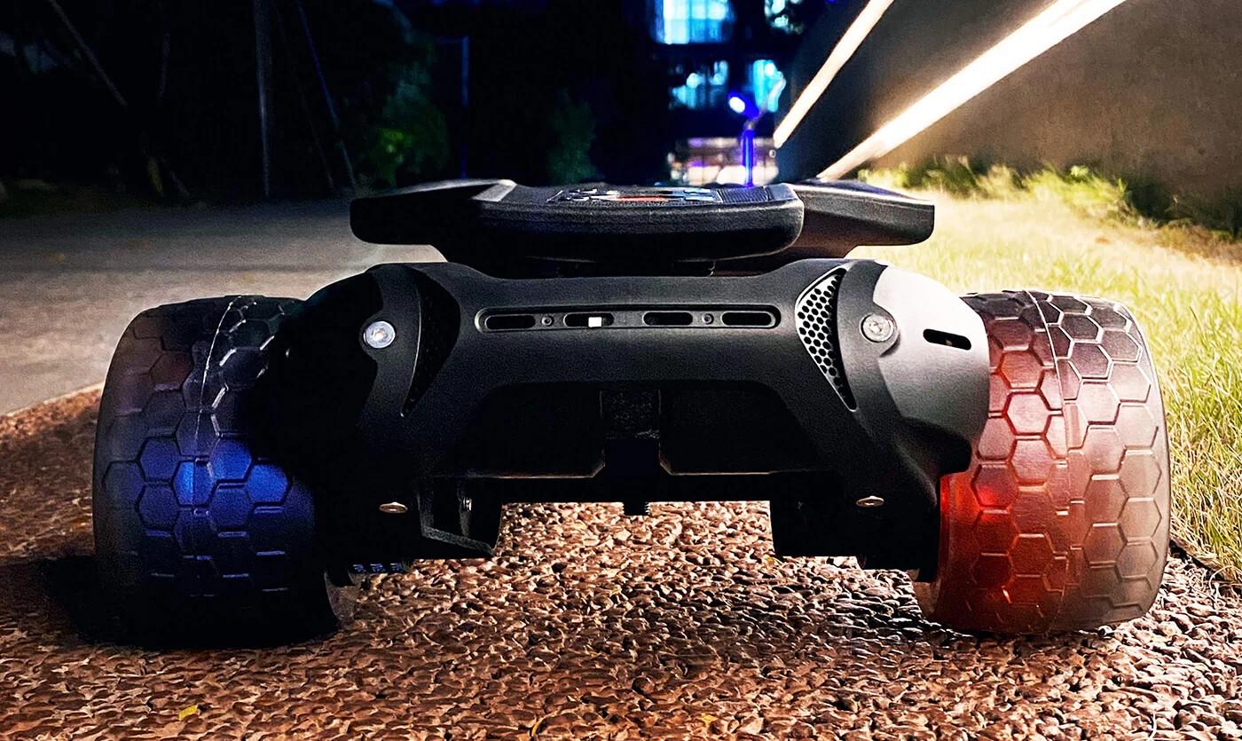 Maxfind FF BELT High Performance Electric Skateboard, Street Longboard with Remote, 3000W Hub Motors, 25 Miles Range, 28 Mph Speed, Quick Battery Swap Design Maxfind FF BELT High Performance Electric Skateboard, Street Longboard with Remote, 3000W Hub Motors, 25 Miles Range, 28 Mph Speed, Quick Battery Swap Design