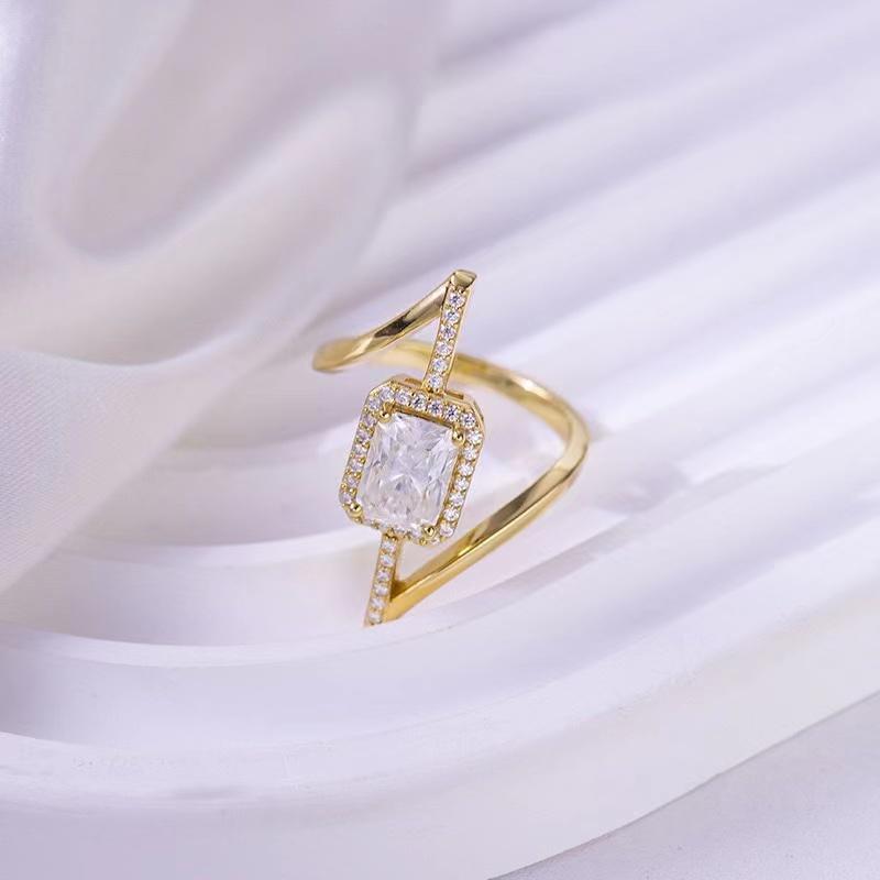 【Buy 1 get 1 Bracelet】【RM-906】S925 Radiant Cut 2.23CT FULL Moissanite Ring, Fashion Accessories for Daily Wear Party Holiday, Unique Color and Charm design, Gift For Boyfriend and Girlfriend, Unisex Man Ring Woman Ring