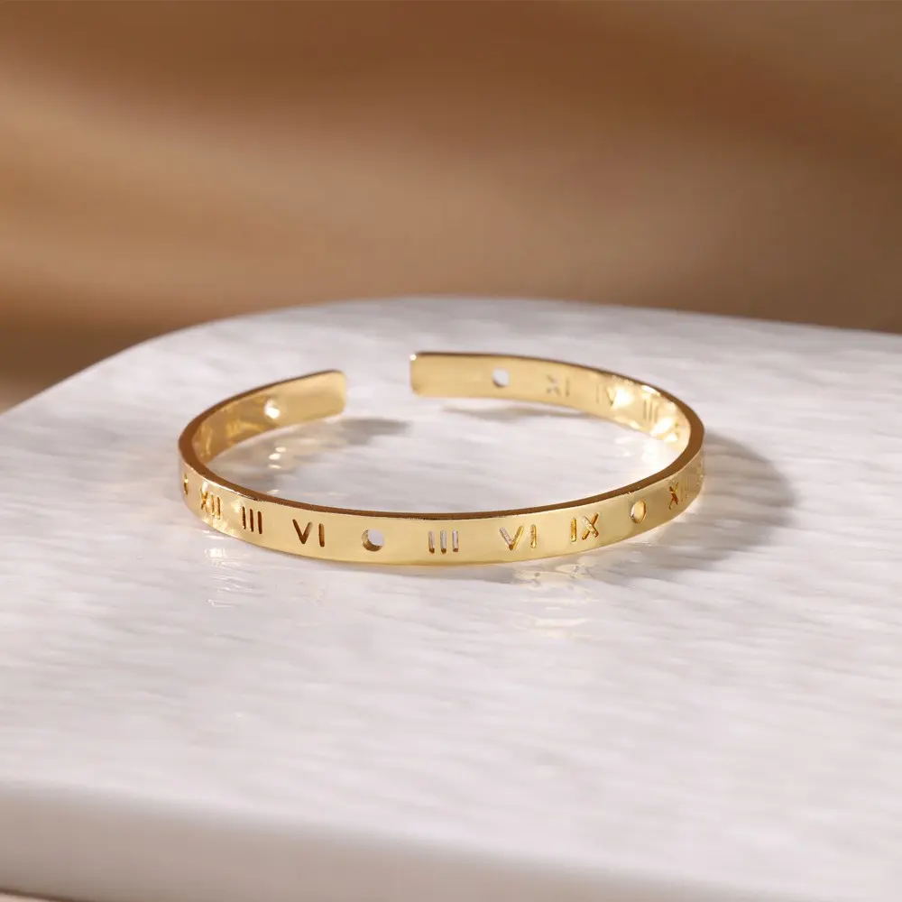 Golden Iron Roman Number Bracelet