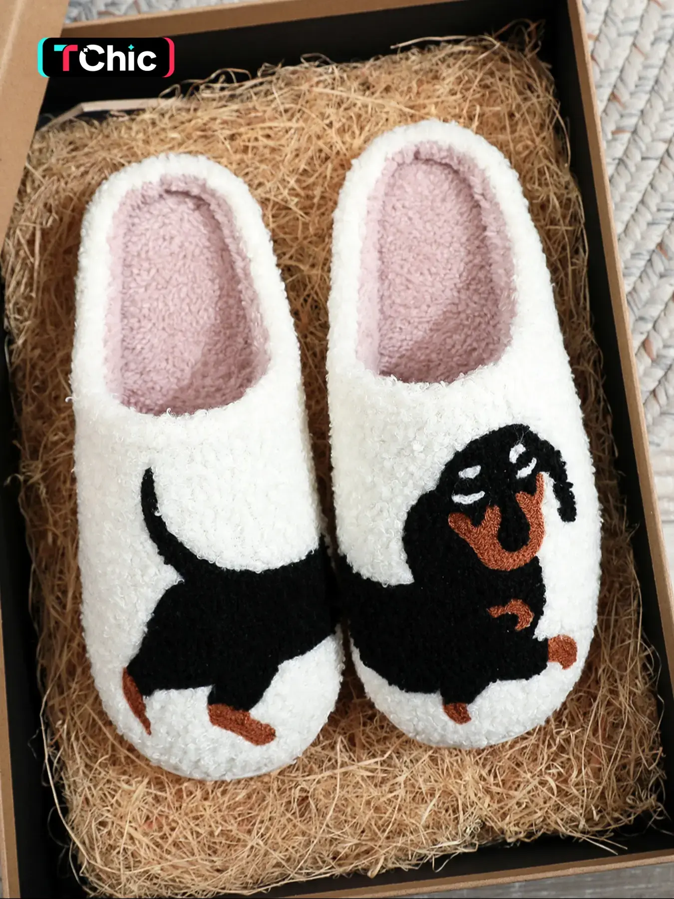 Women's Cartoon Dog Print Plush Slippers, Slipper Shoes, 1 Pair Casual Soft Comfortable Non-slip Soft Home Slippers, Warm Slippers for Indoor & Outdoor Use for All Seasons, Fuzzy House Slippers