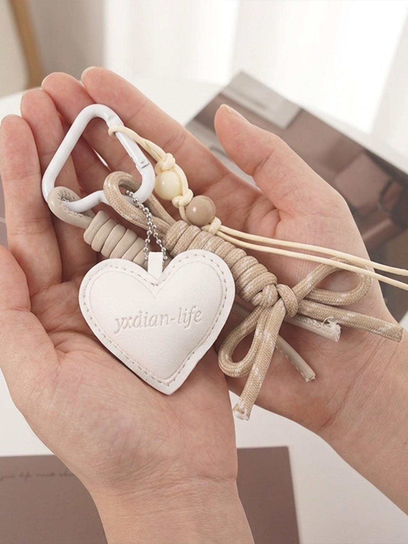 Boho Woven Heart Bag Charm Keychain, Faux Leather Heart Handbag Pendant, Aesthetic Carabiner Key Ring Accessory, Luxury Bag Decor, Perfect Birthday Christmas Valentine's Day Gift for Women Girls, Trendy Phone Charm for Backpack Tote