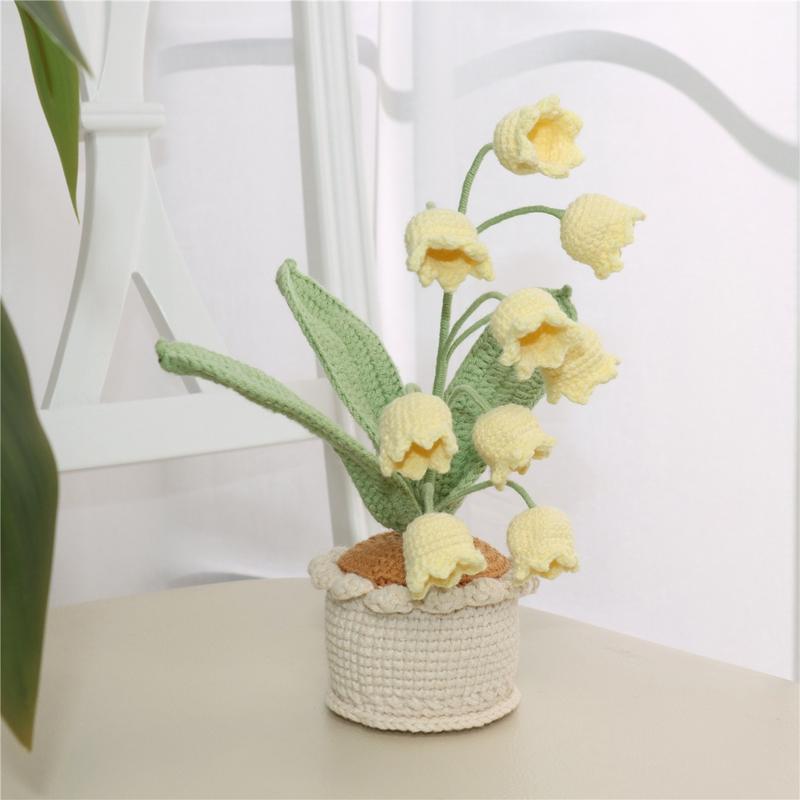 Cute Handmade Knitted Crochet Lily of the Valley Potted Décor, 1-Count Desktop and Home Decoration for Living Room and Bedroom, Perfect Holiday and Birthday Surprise Gift