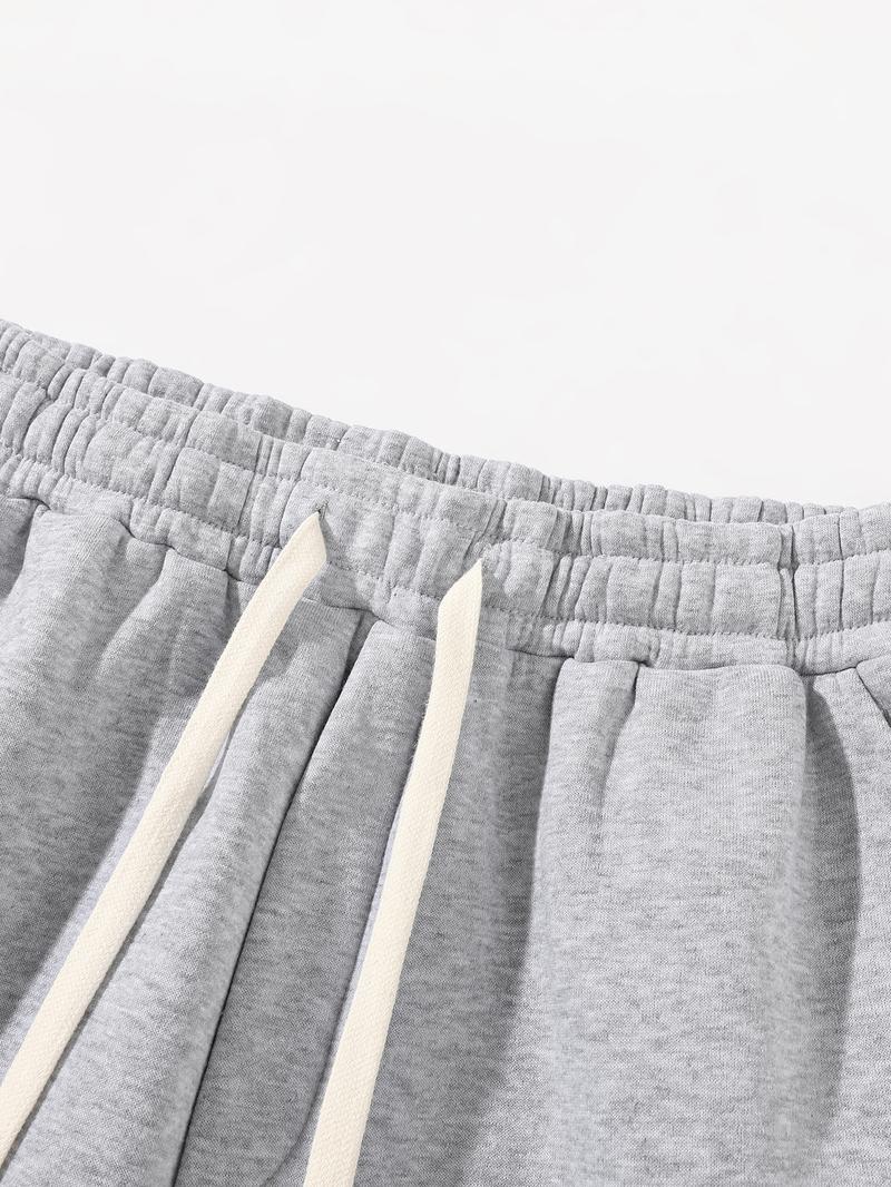 Men's Half-Zip Hoodie with Shorts Two-Piece Set, Streetwear Tracksuit Set, Basic Style Comfortable and Warm Sports Jogging Set, Suitable for Daily Wear, Outdoor Activities, Running and Workouts – Available for Men and Women.