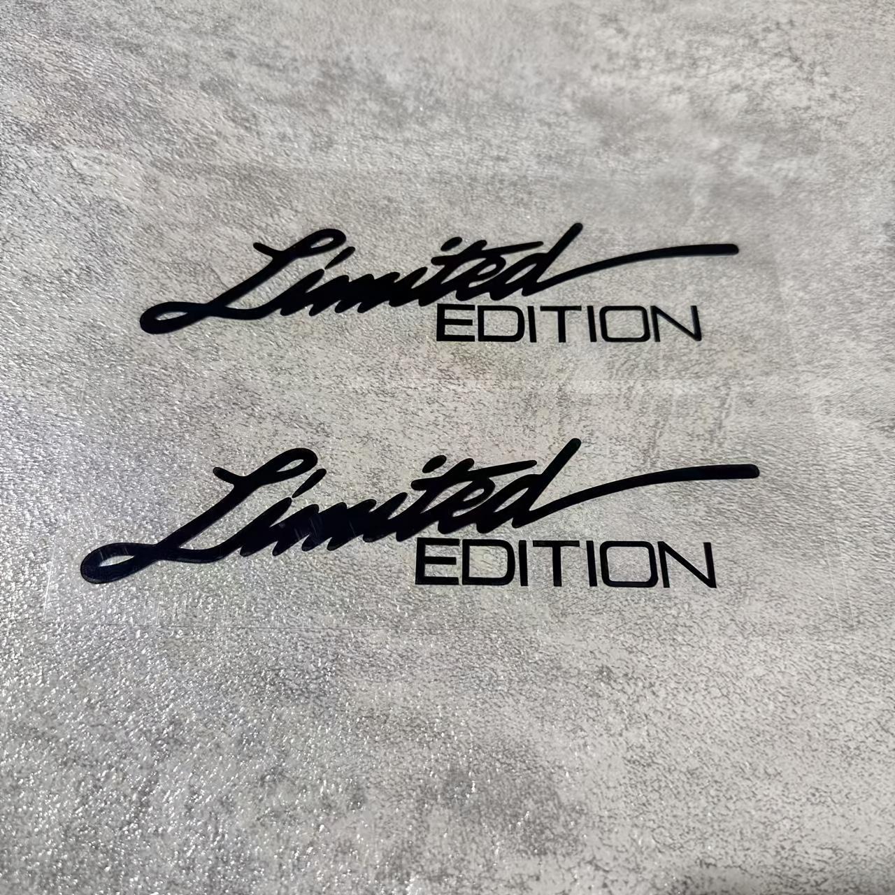 2pcs Vinyl Sticker Window Sticker -styling 3D LIMITED EDITION Decoration Reflective Laser Decal for  Accessories