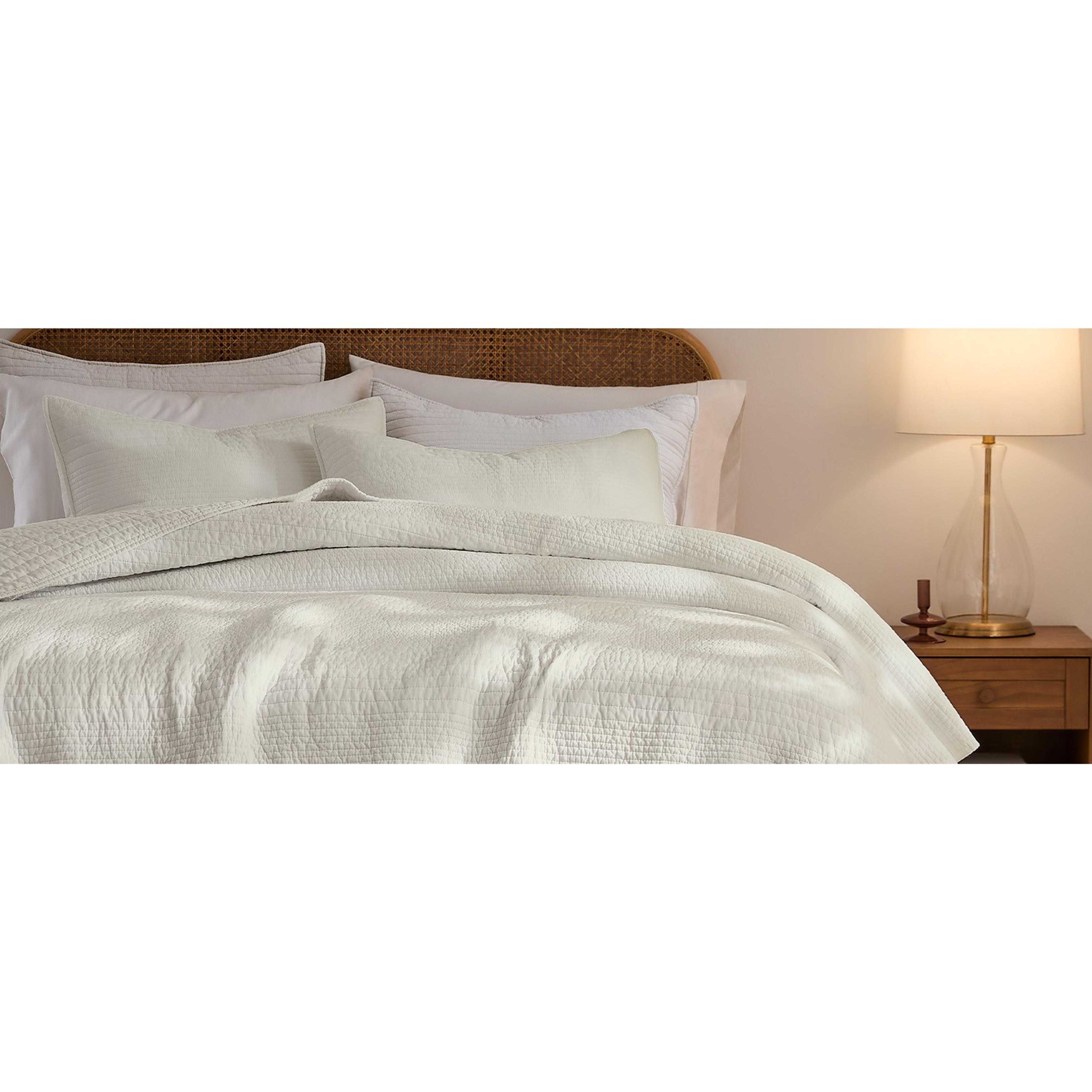 Queen Size 100% Cotton Striped White Bedding Set - Lightweight Crinkly Channel Pick Stitch Textured Bedspread, Shabby Chic Farmhouse Country Coverlet with 2 Shams for All Seasons