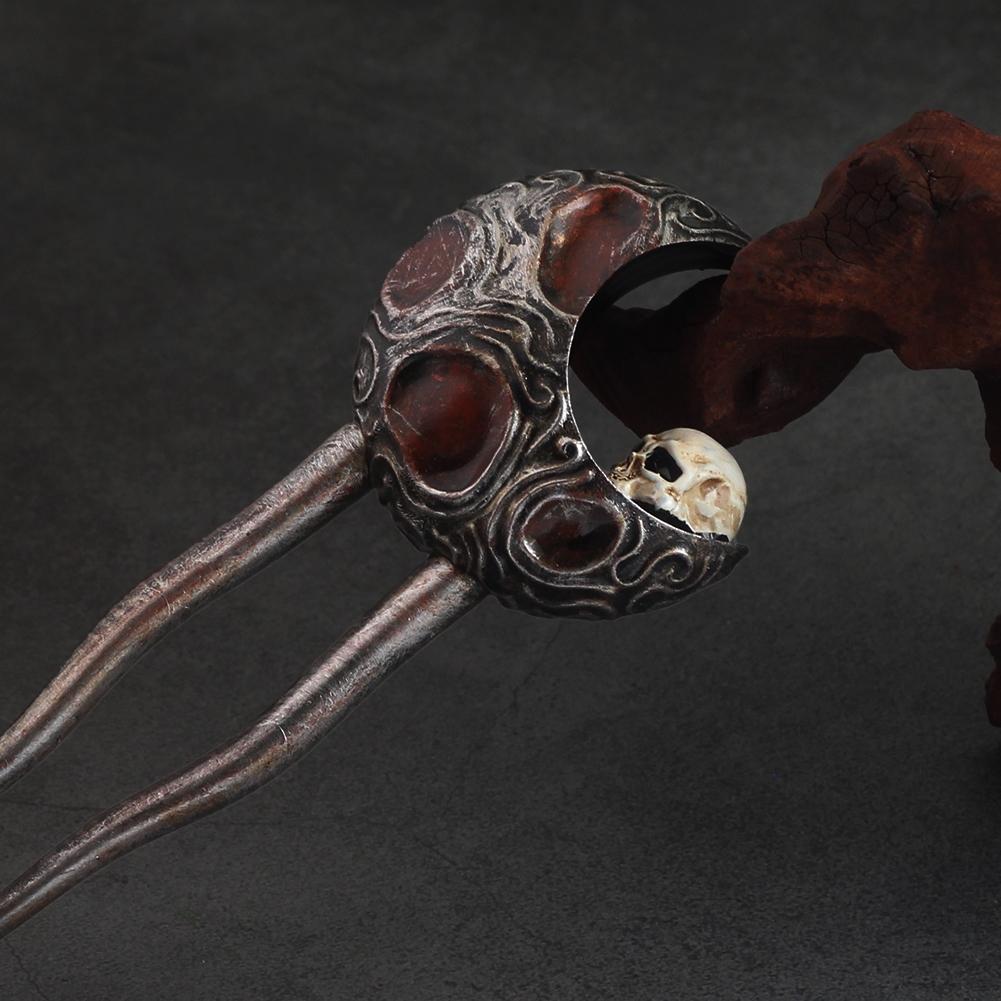 Vintage Crescent Skull Hairpin, Resin Gothic Hair Accessory, Retro Animal Pattern, All Seasons Headwear Gift for Women