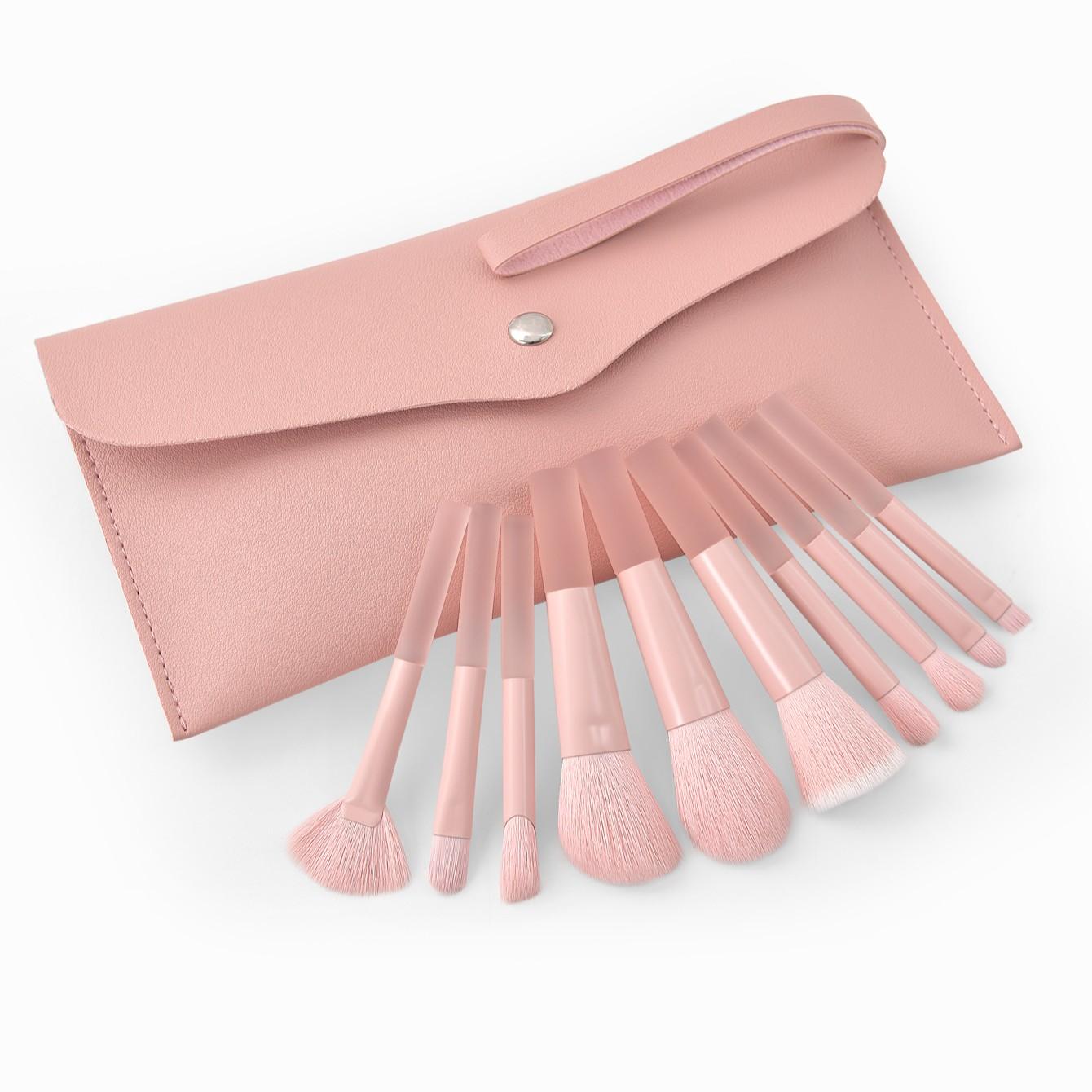 Bestselling Multi-Use Makeup Brushes Concealer Brush Set, 10pcs Peach Makeup Brush Kit with Brush Case, Essential Beauty Tools