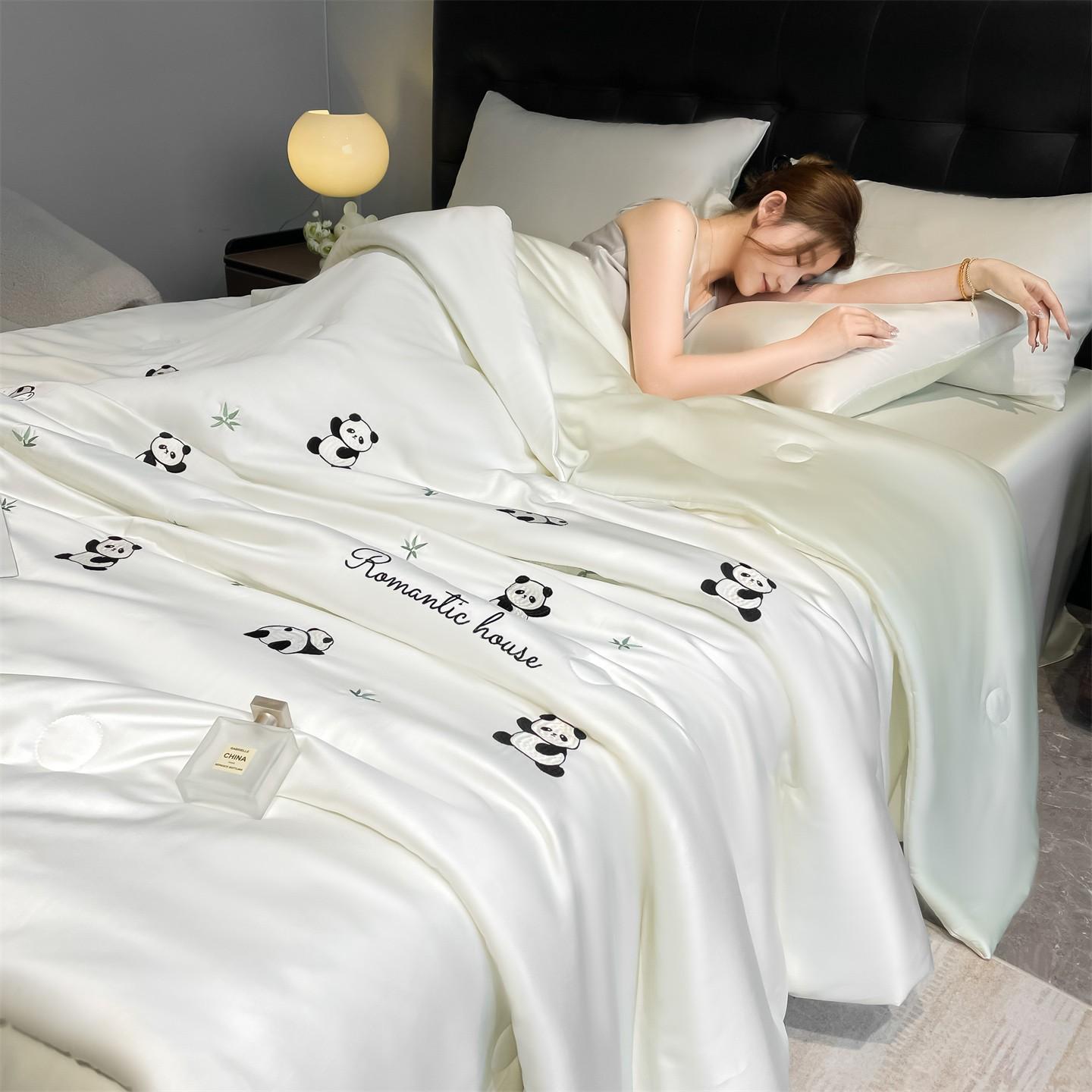 YHFYHF Panda Embroidered Summer Quilt, Soft Breathable Lightweight Cooling Blanket, Multiple Sizes and Colors, Ideal for Bedroom and Dormitory