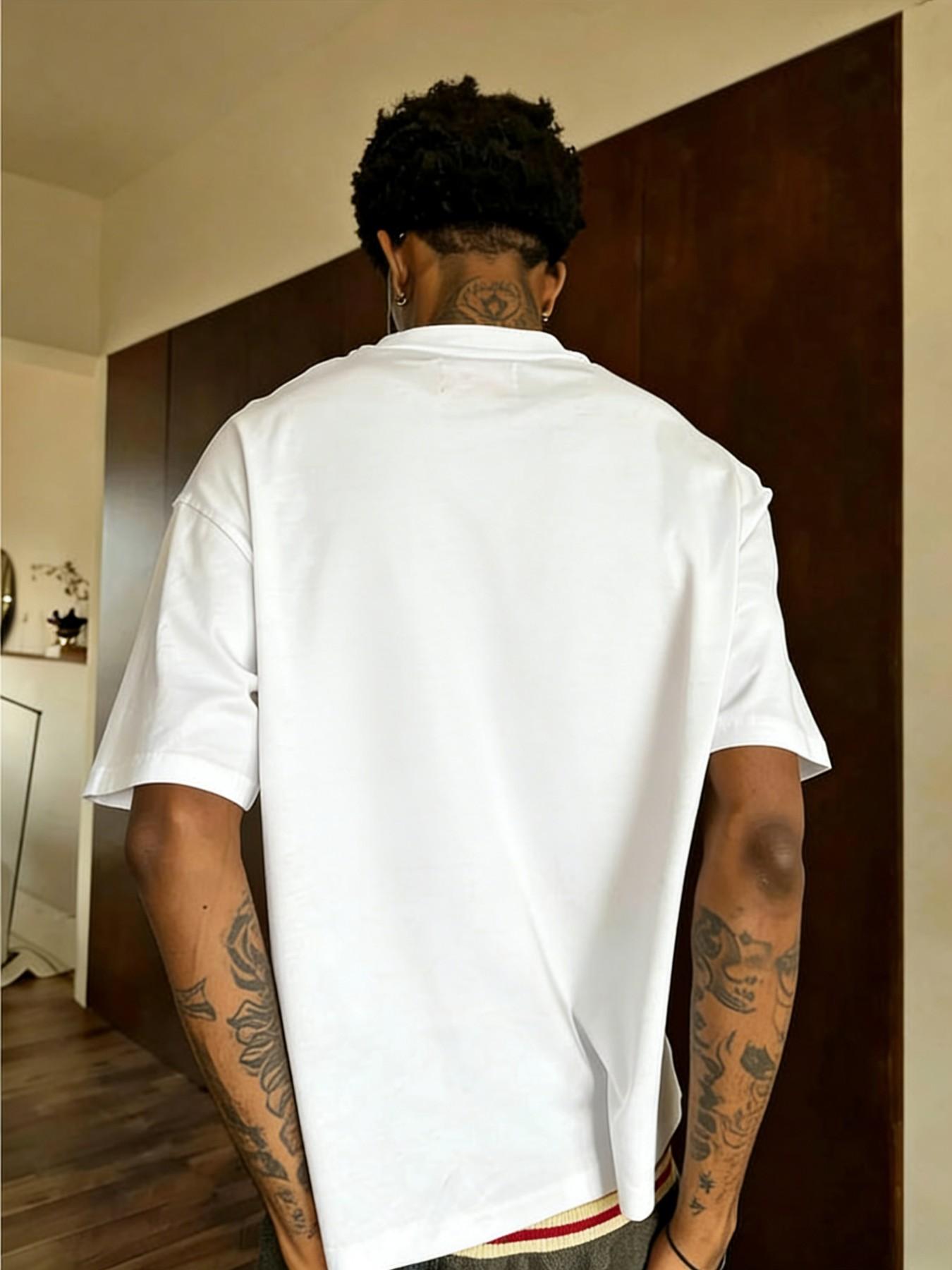 Men's Kyoto Koi Fish Pattern Loose T-Shirt, Japanese Style Round Neck Top, Short Sleeve Long Clothing, Minimalist Tropical Design