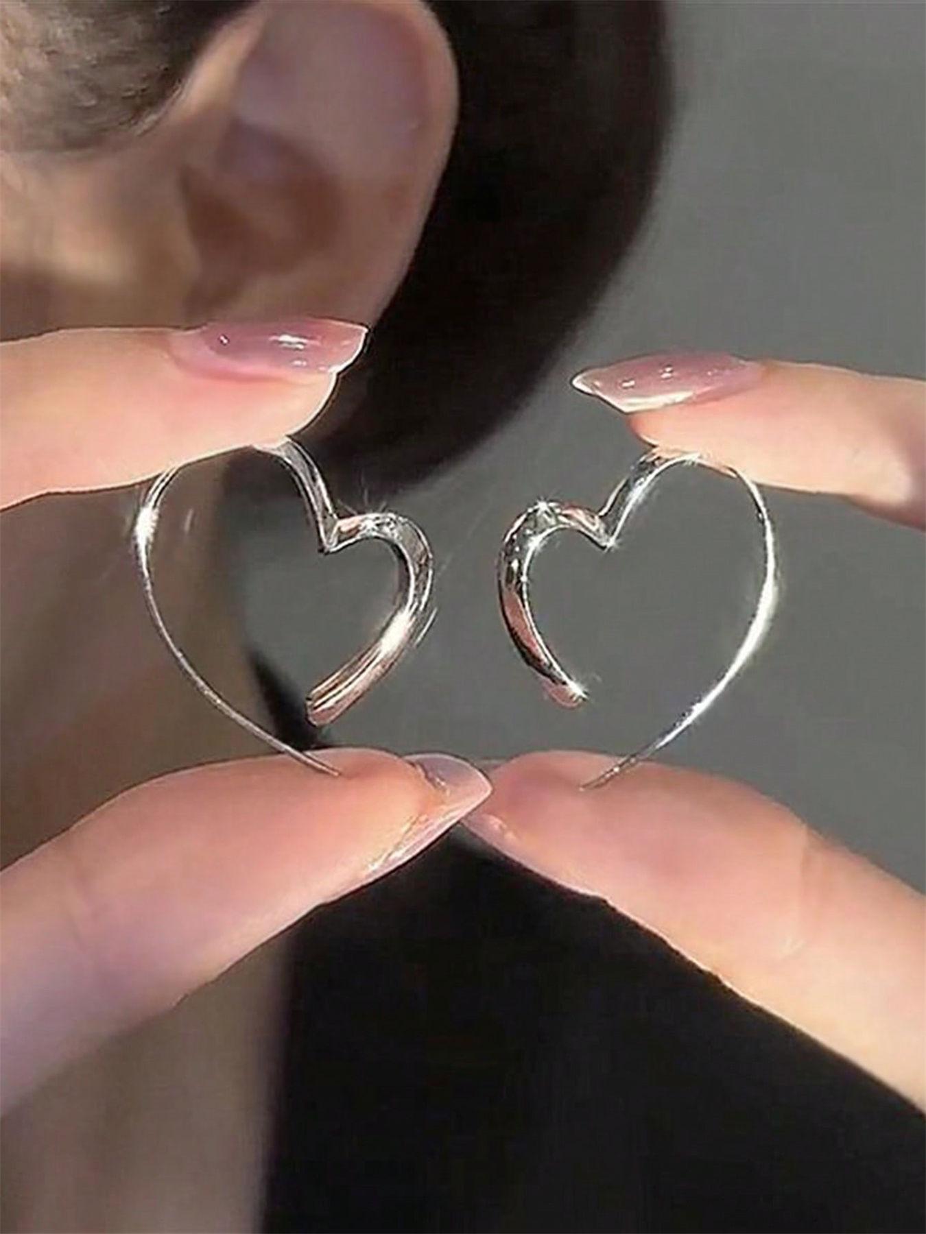 Women's Elegant Heart Design Dangle Earrings, Exquisite Trendy Dangle Earrings, Fashionable Minimalist Jewelry for Women for Daily & Party Decor