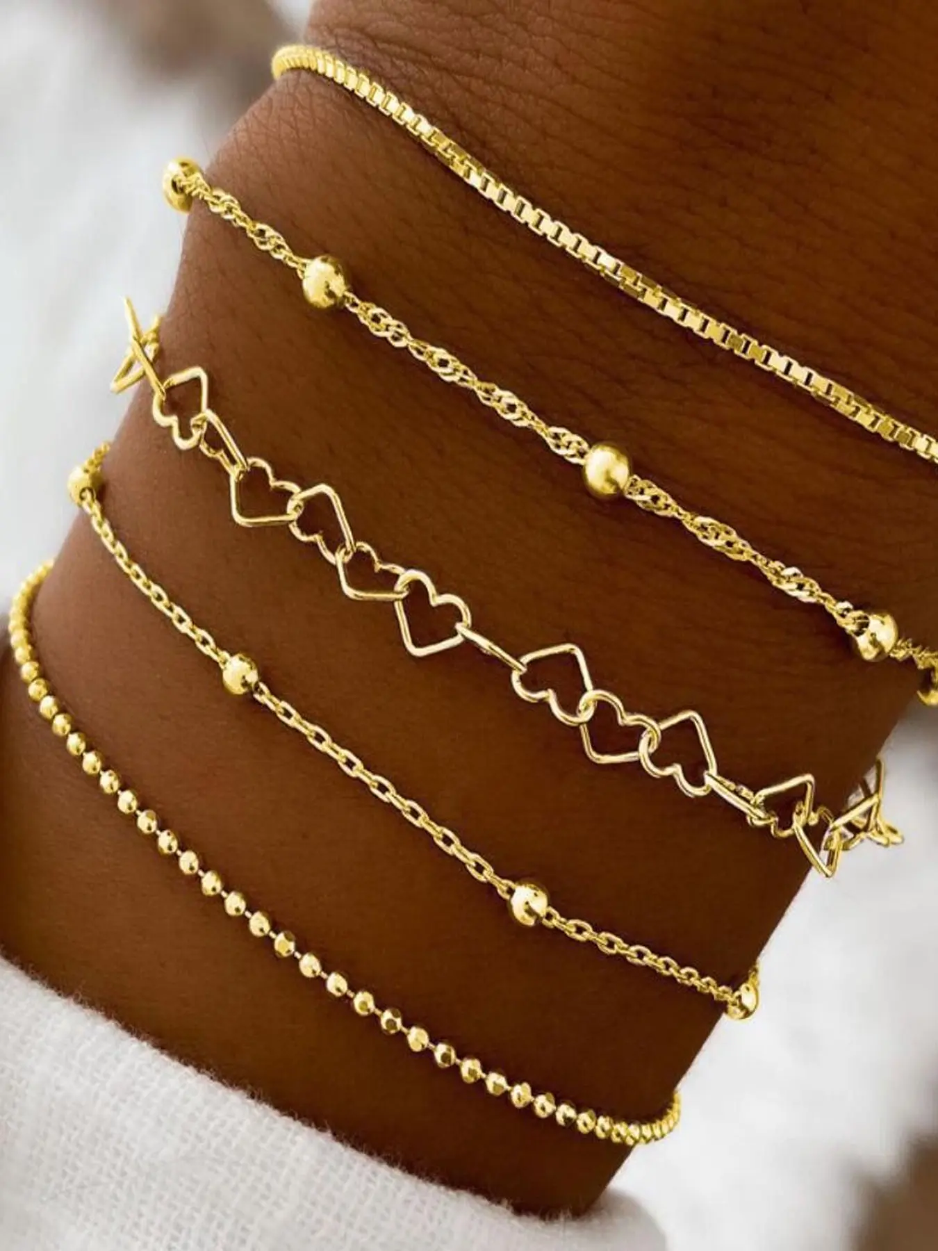 5 Piece Stainless Steel Heart Bead Multi-Layer Bracelet Set, Stackable Bracelets, Unisex Accessory, Perfect for Daily Wear, Work, and Parties