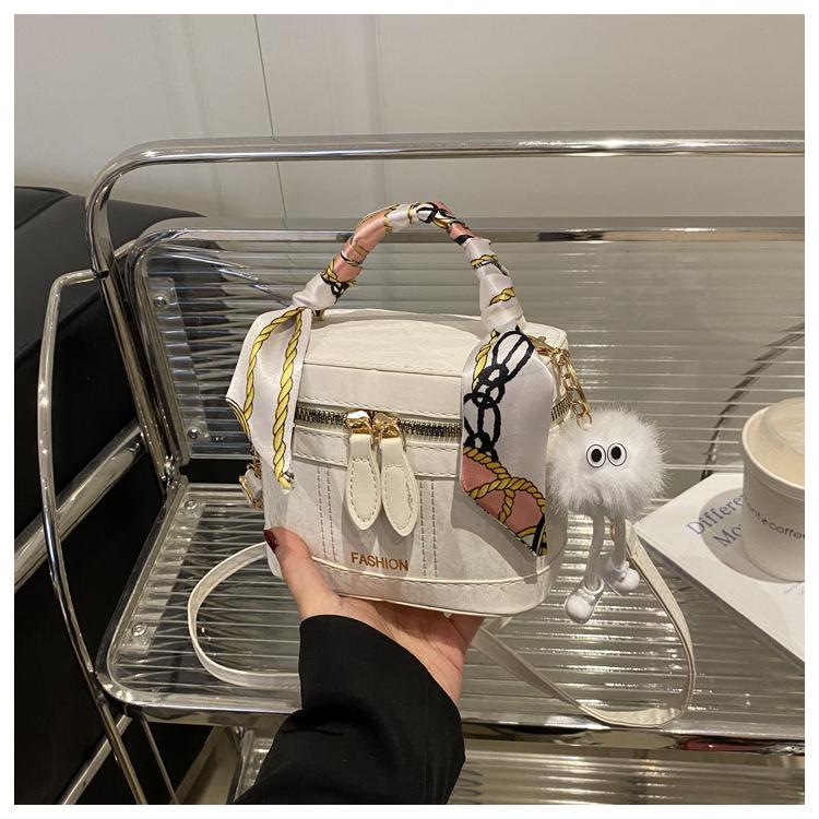Womens Square Crossbody Shoulder Bag Korean Style Adjustable Plain Purse Cute Lightweight Athletic Small Everyday Casual Messenger Shopping Travel