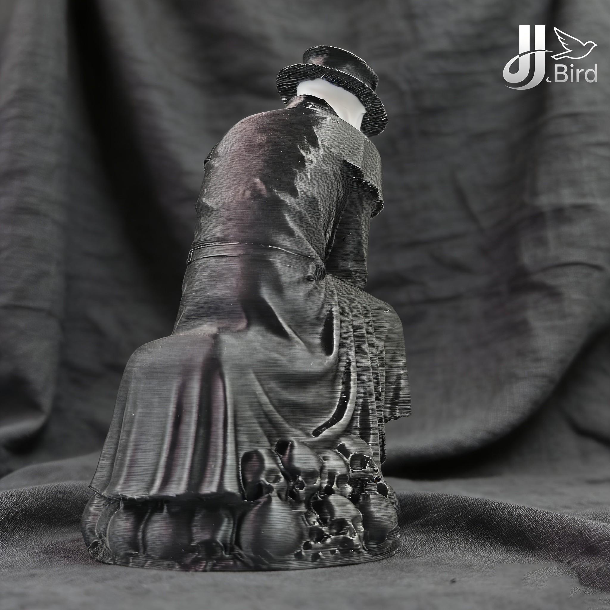 Thinking Pandemic Doctor Model Decoration, Collectible Figure, Home Room Bookshelf Decor, Desktop Ornament, Dark Vintage Style Statue