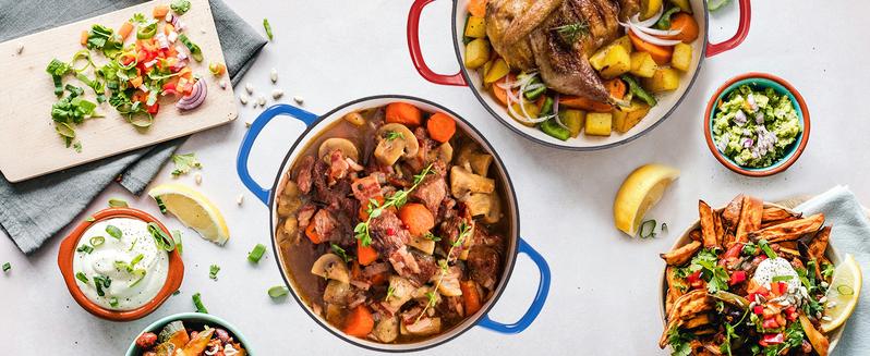 Kerilyn 3 Quart Enameled Shallow Cast Iron Dutch Oven with Lid, Dual Handles Dutch Pots for Cooking, Stewing, Heavy-Duty & Nonstick, Oven Safe up to 500° F, Works on All Stovetops, Dark Blue   dutch enamel stock