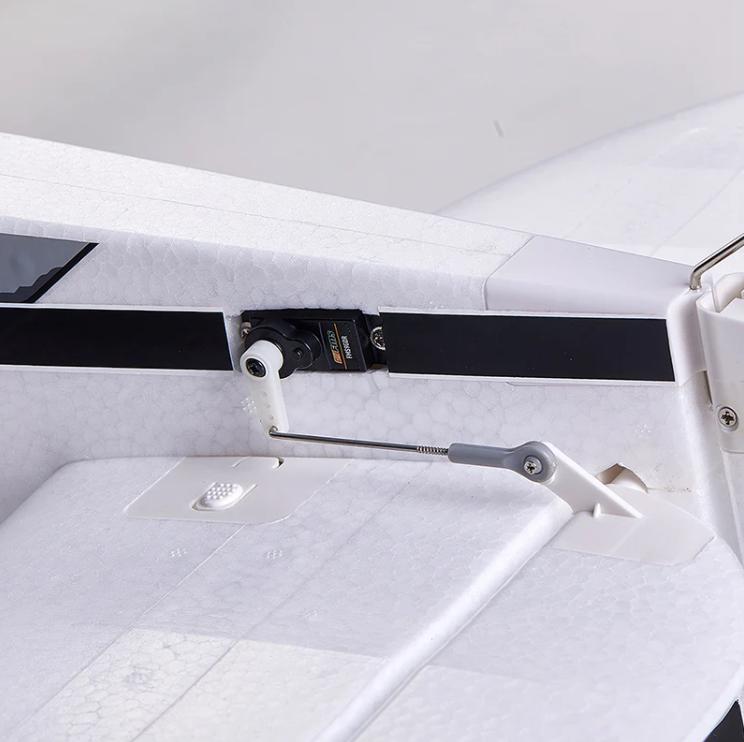 FMS 1300mm PA-18 Super Cub with Reflex V3, PNP/RTF Gifts  （RTF = plane, remote, battery, battery charger，PNP = plane only）