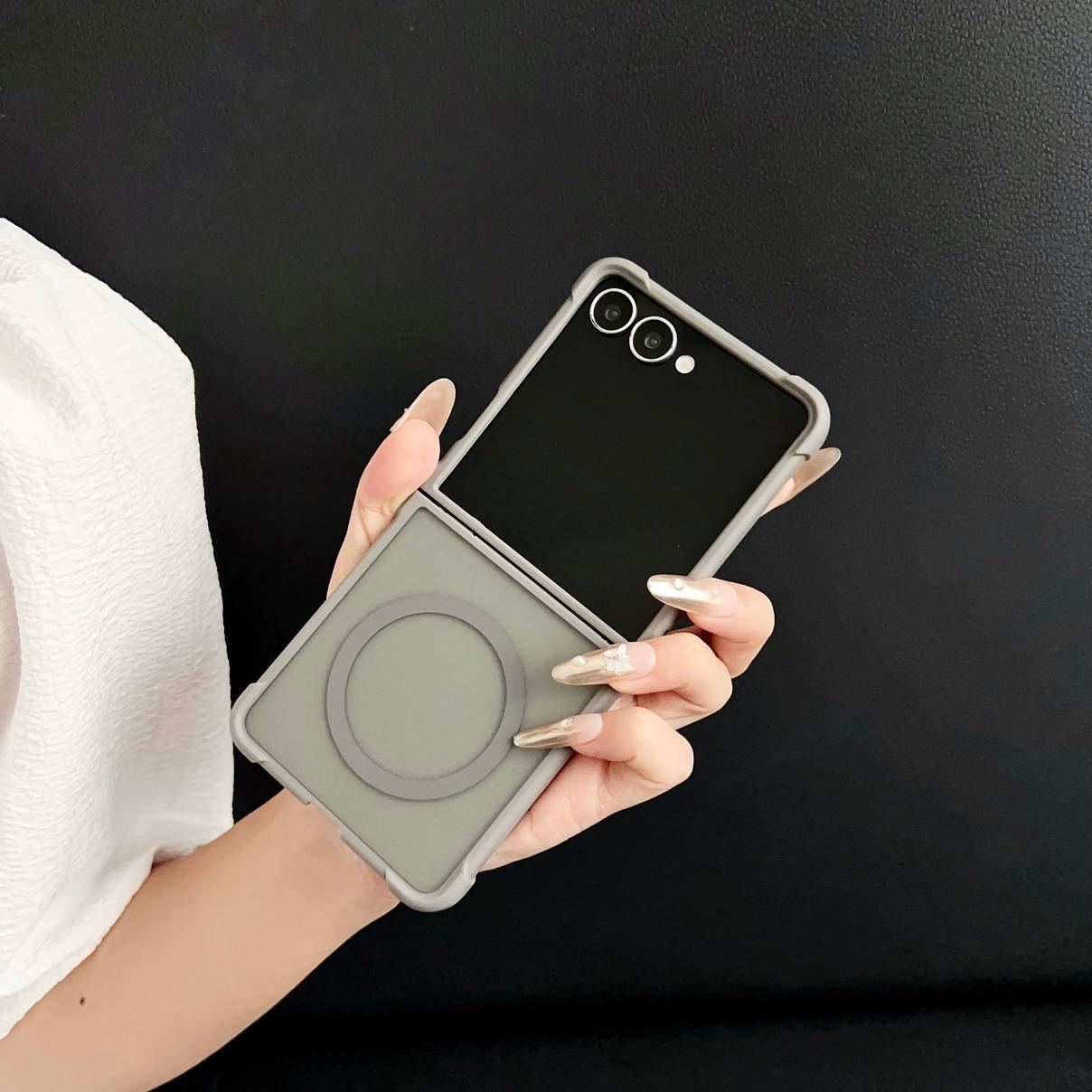 Luxury Translucent Magnetic Attraction Case For Samsung Galaxy Z Flip 7 Z Flip6 Flip 5 Flip4 Flip3 Wireless Charging Matte Cover