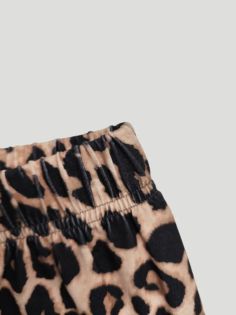 Women's Leopard Print Casual Loungewear Homewear Pajamas Two-Piece Set, Round Neck Short Sleeve Backless Top & Lounge Long Pants, Comfortable Wear, Casual Loungewear Sleepwear Women's Leopard Print Casual Loungewear Homewear Pajamas Two-Piece Set, Round Neck Short Sleeve Backless Top & Lounge Long Pants, Comfortable Wear, Casual Loungewear Sleepwear