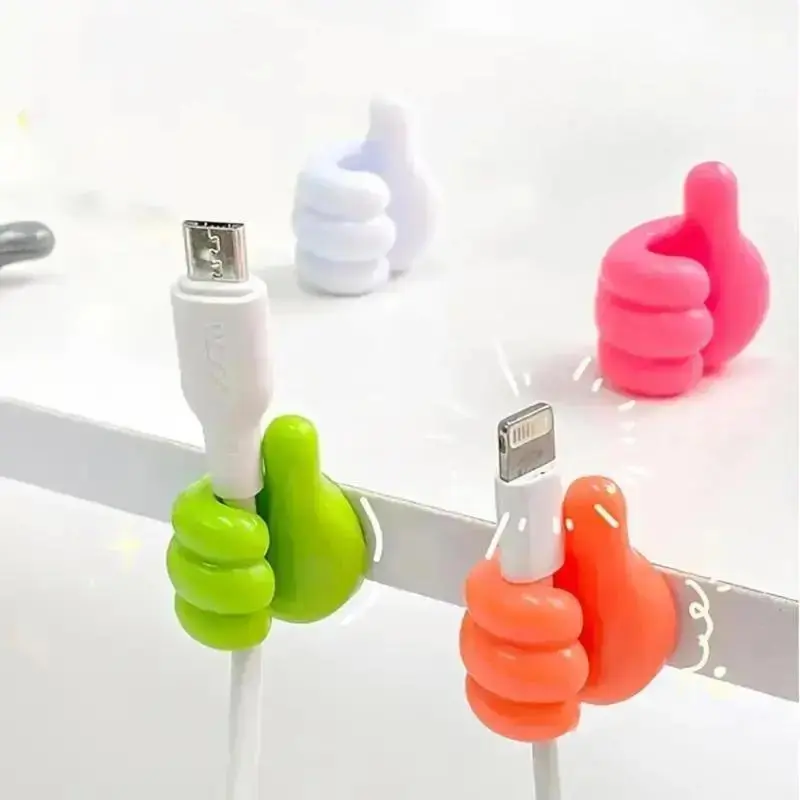 Pack of 8 Decorative Adhesive Cable Hooks, 4 Units Cable Organizer, Accessories for Desk and Bedroom, Home Decoration, Gift for Girlfriend, Boyfriend and Men