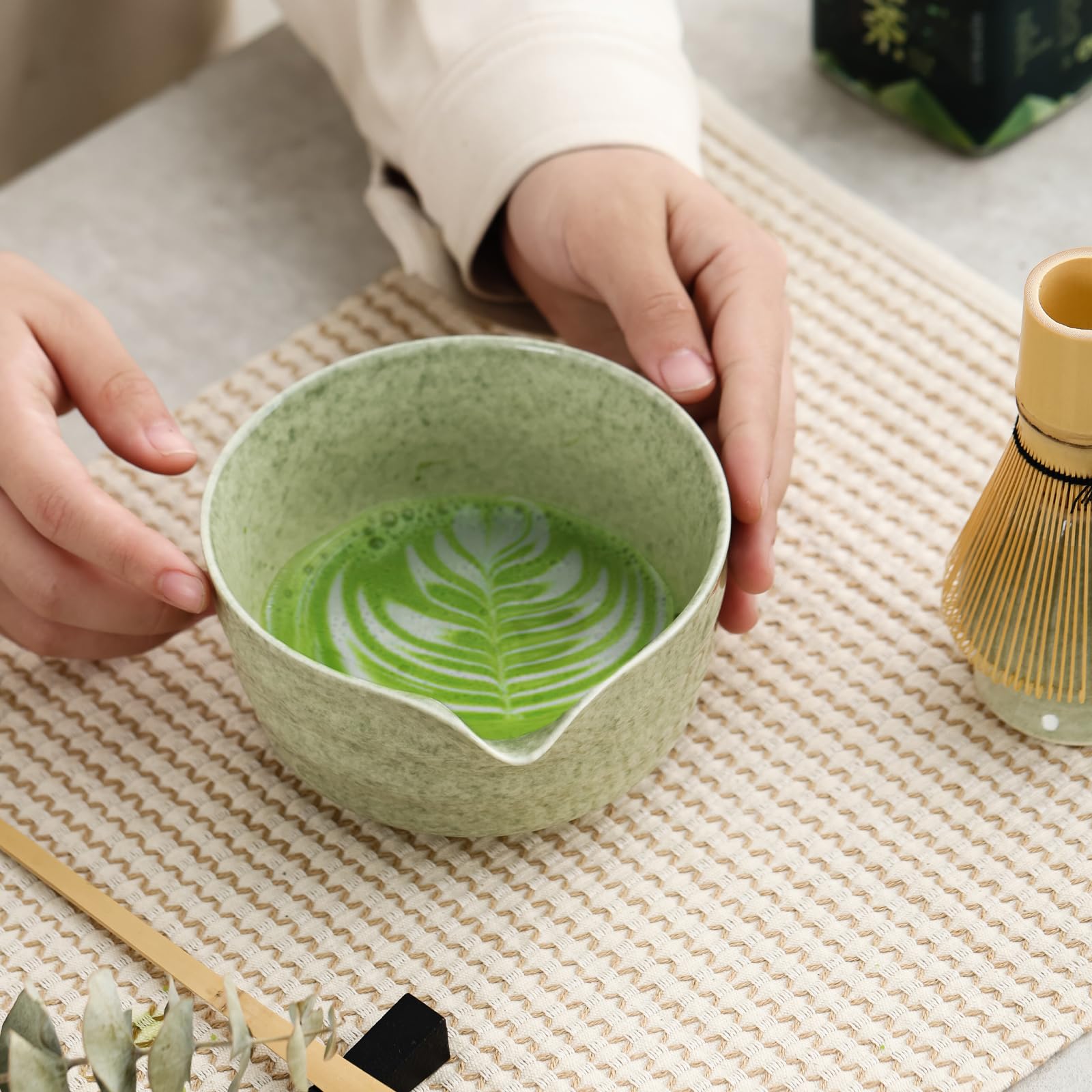 Japanese Tea Set, 1 Set Including Matcha Bowl with  Bamboo Scoop & Matcha Whisk & Whisk Holder, Tea Making Tool for Home Office