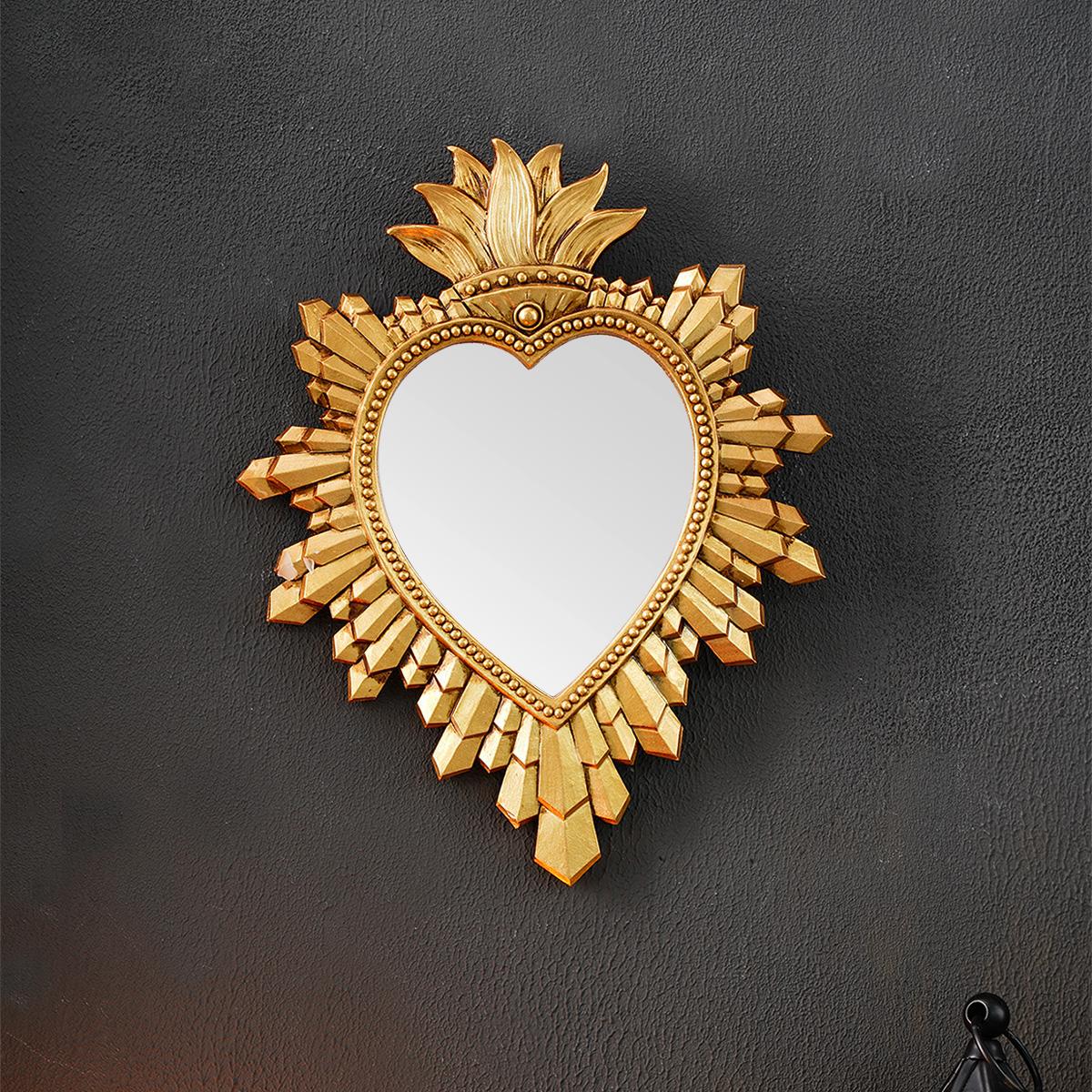 1pc Golden and Black Flame Heart-Shaped Decorative Pendant, Resin Sacred Heart Hanging Ornament, Suitable for Religious or Home Wall Decoration, Photography Props and Theme Party Decoration