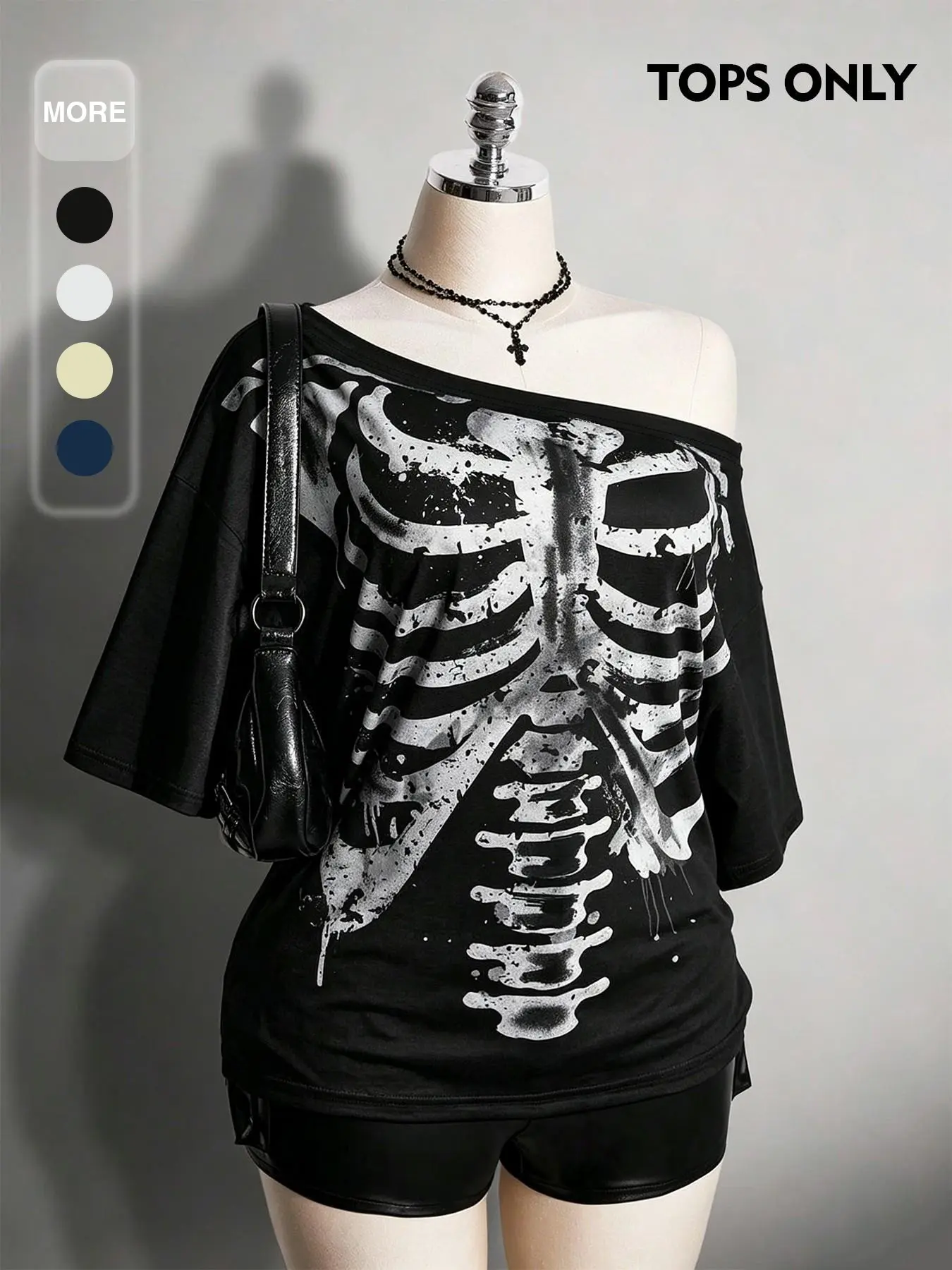 KINNEST Women’s Halloween Skeleton Graphic T-Shirt, Oversized Off Shoulder Rib Cage Print Tee, Gothic Grunge Y2K Streetwear Short Sleeve Top
