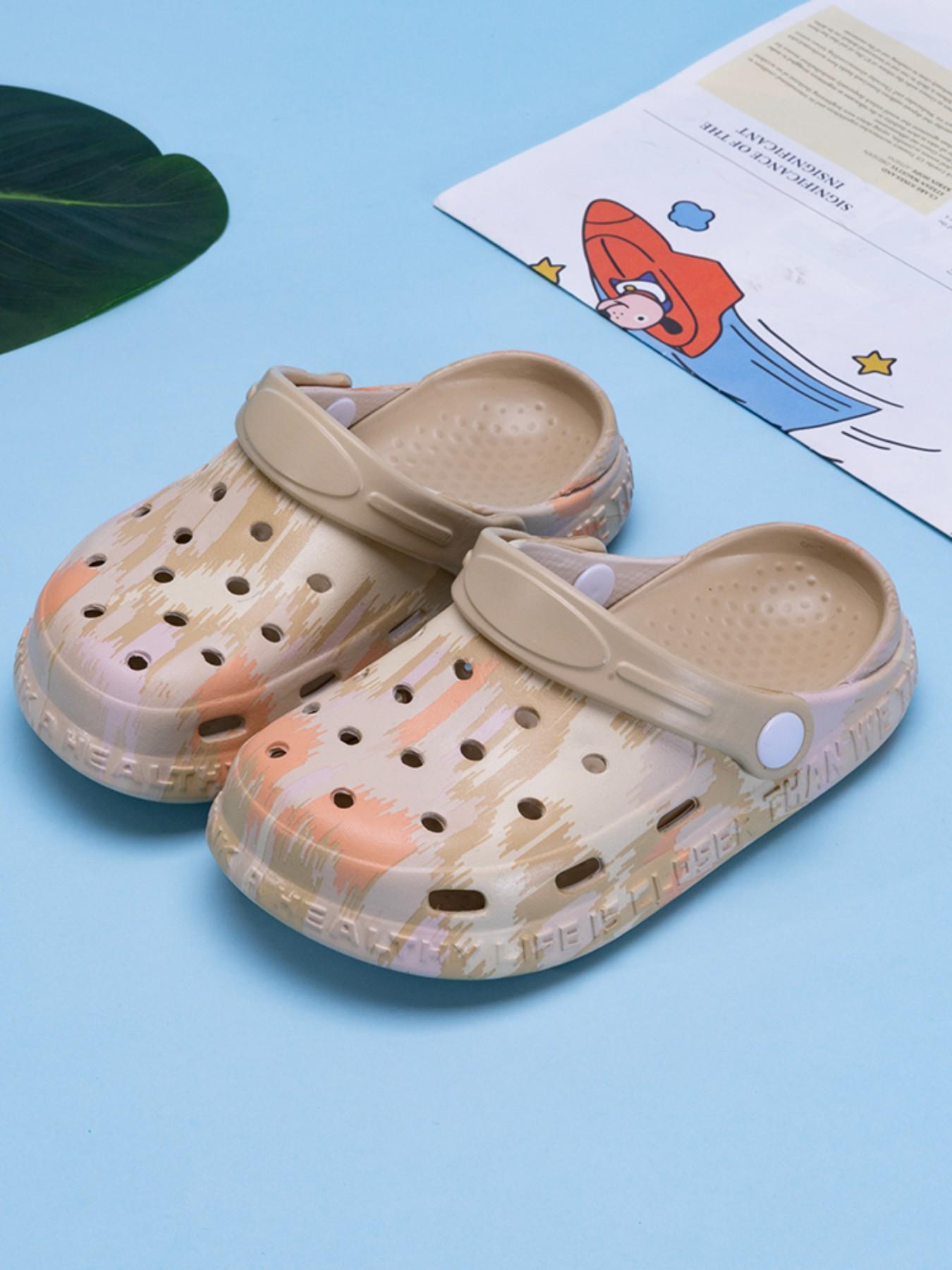 Children Summer New Comfortable Hole Shoes Soft Bottom Anti-Slip Sandals Baby Water Play Beach Slippers