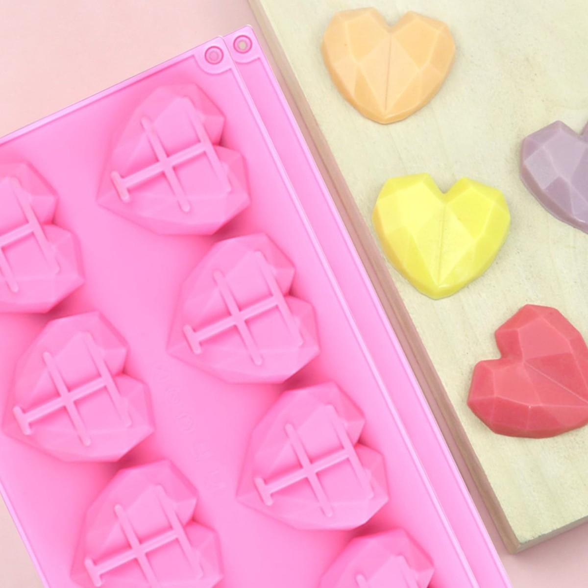 1pc 8-Cavity Diamond Heart Silicone Mold Valentine’s Day Chocolate Candy Mousse Cake Bomb Mold for Baking Heart Shaped Soap Making Mold